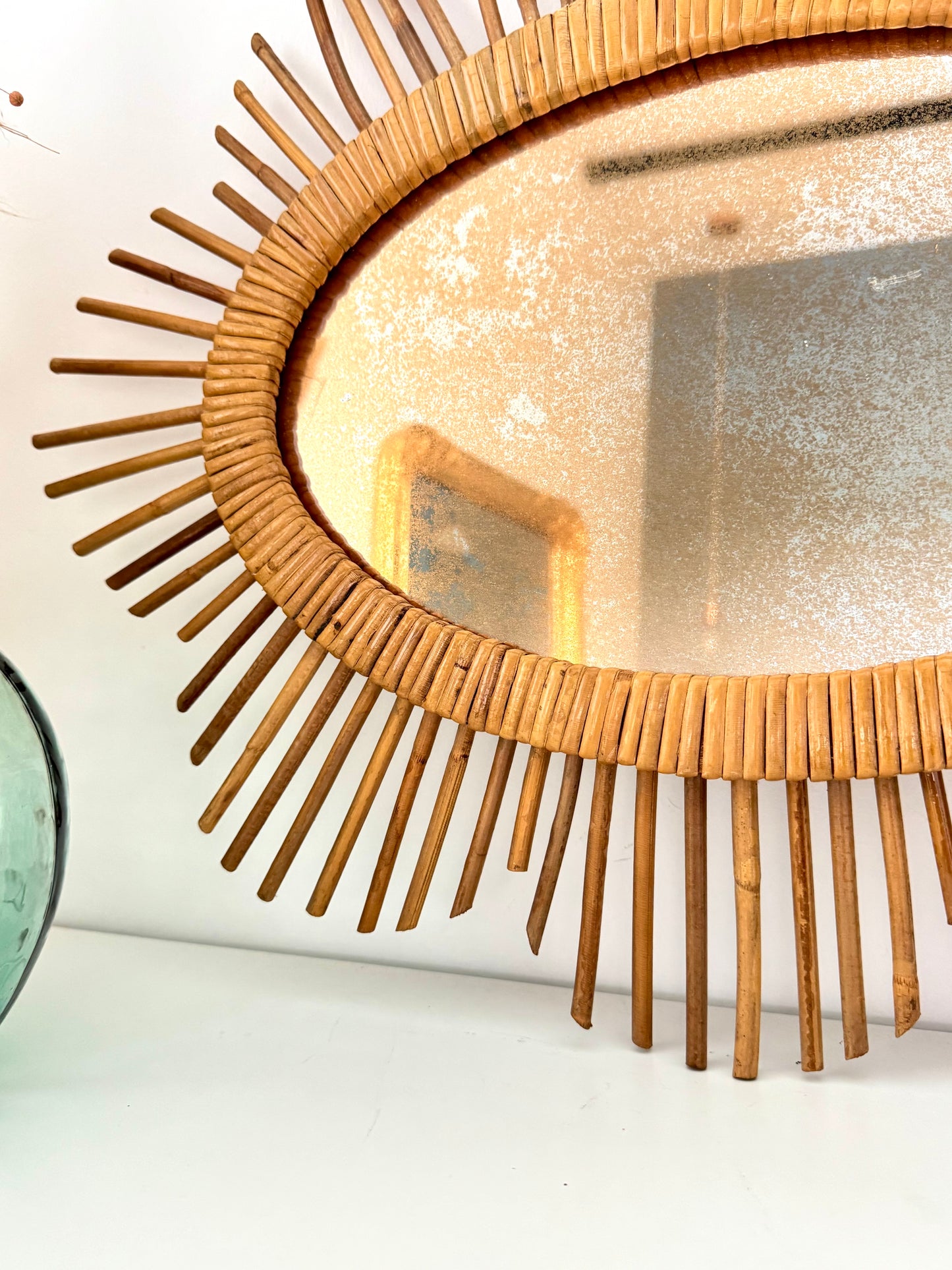 Miroir soleil en rotin