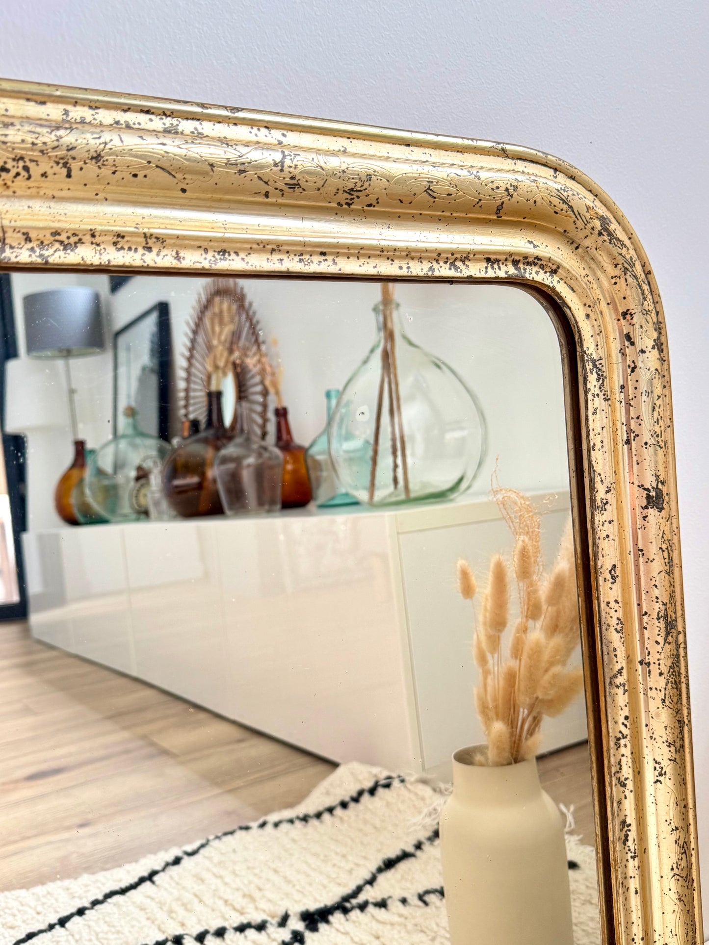 Miroir ancien Louis Philippe entièrement doré à la feuille d’or