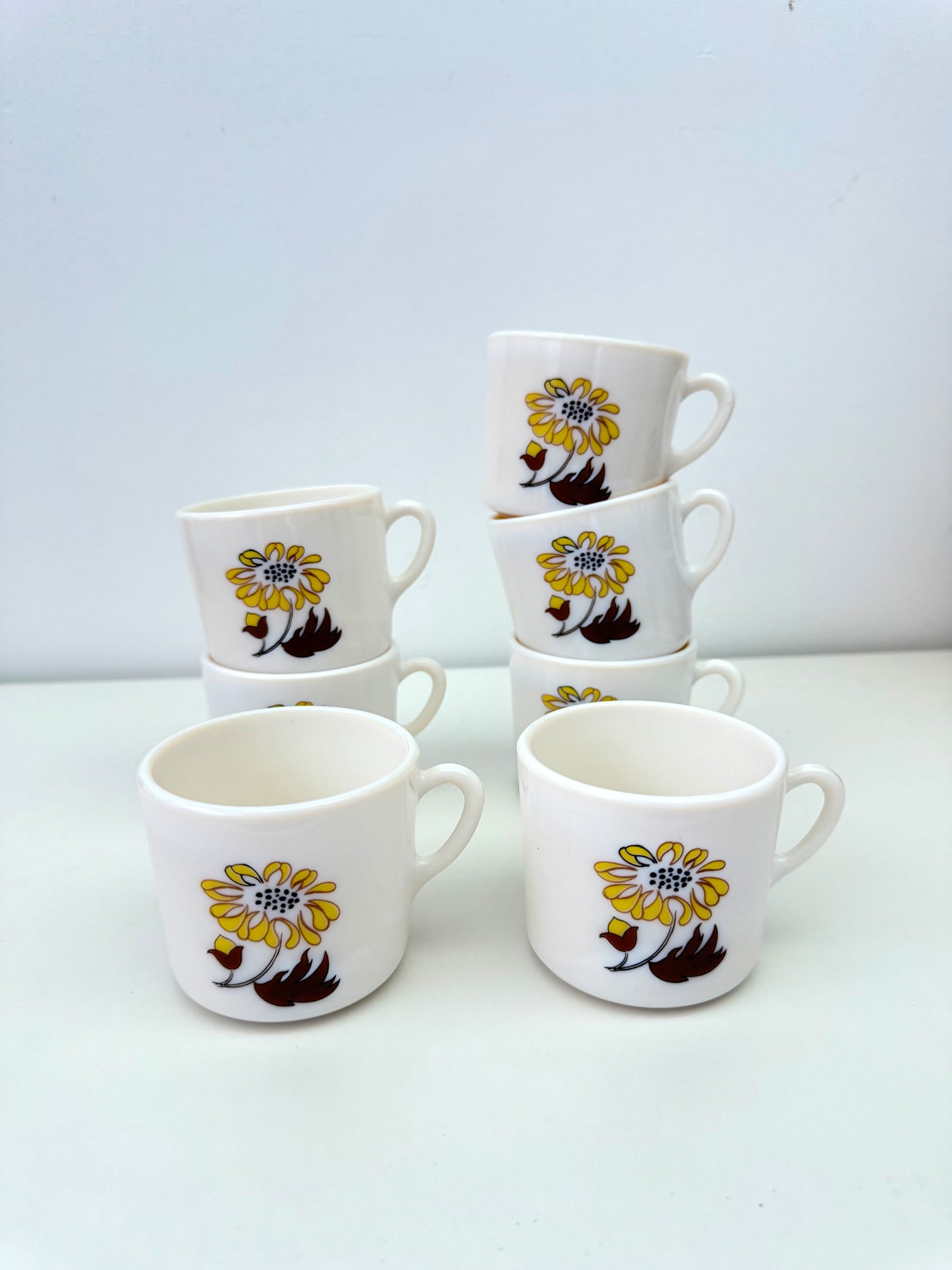Lot de 7 tasses à café Arcopal