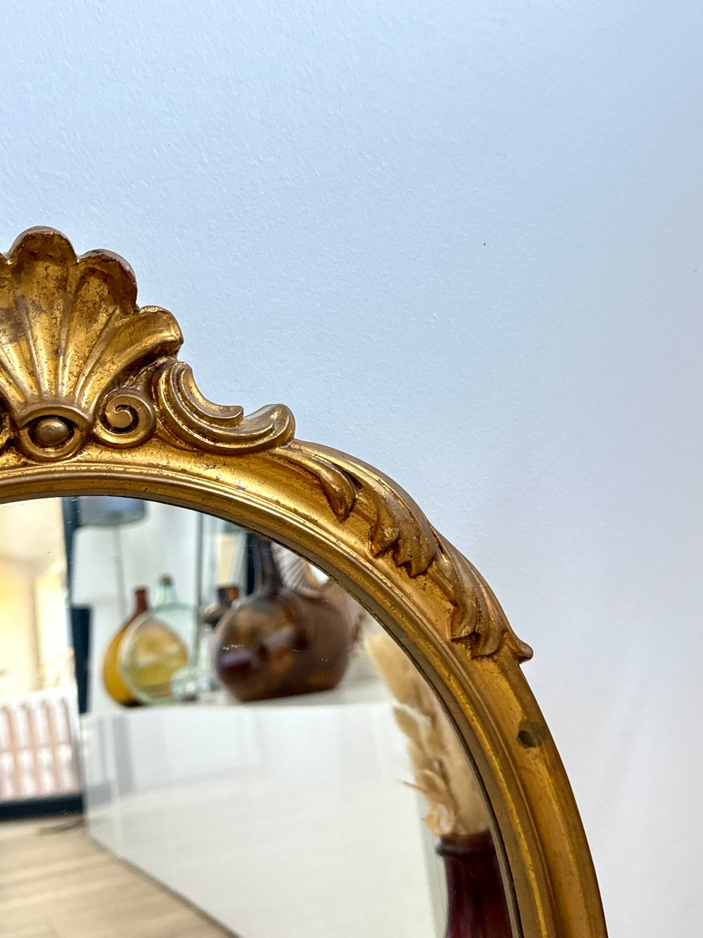 Miroir ovale doré