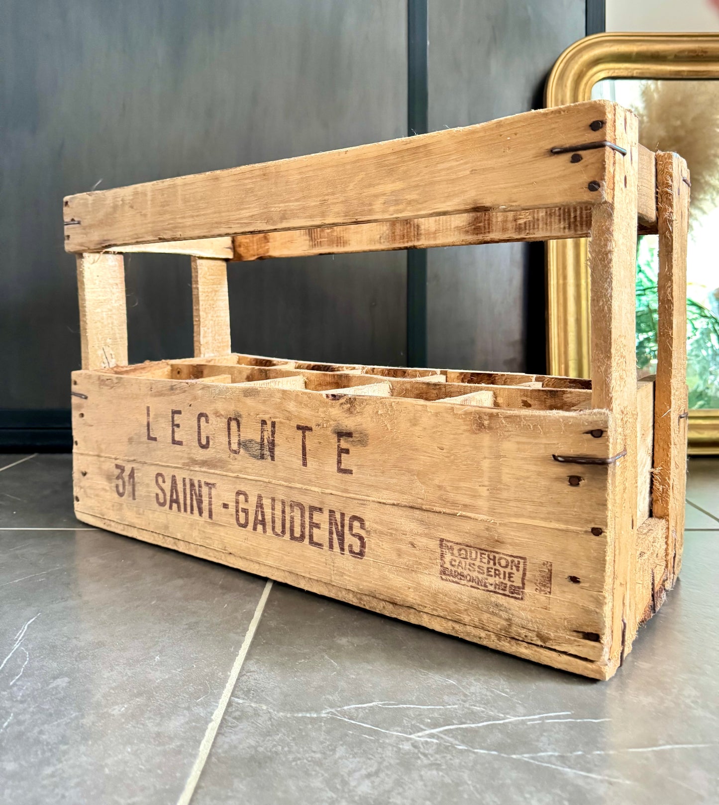 Caisse ancienne en bois