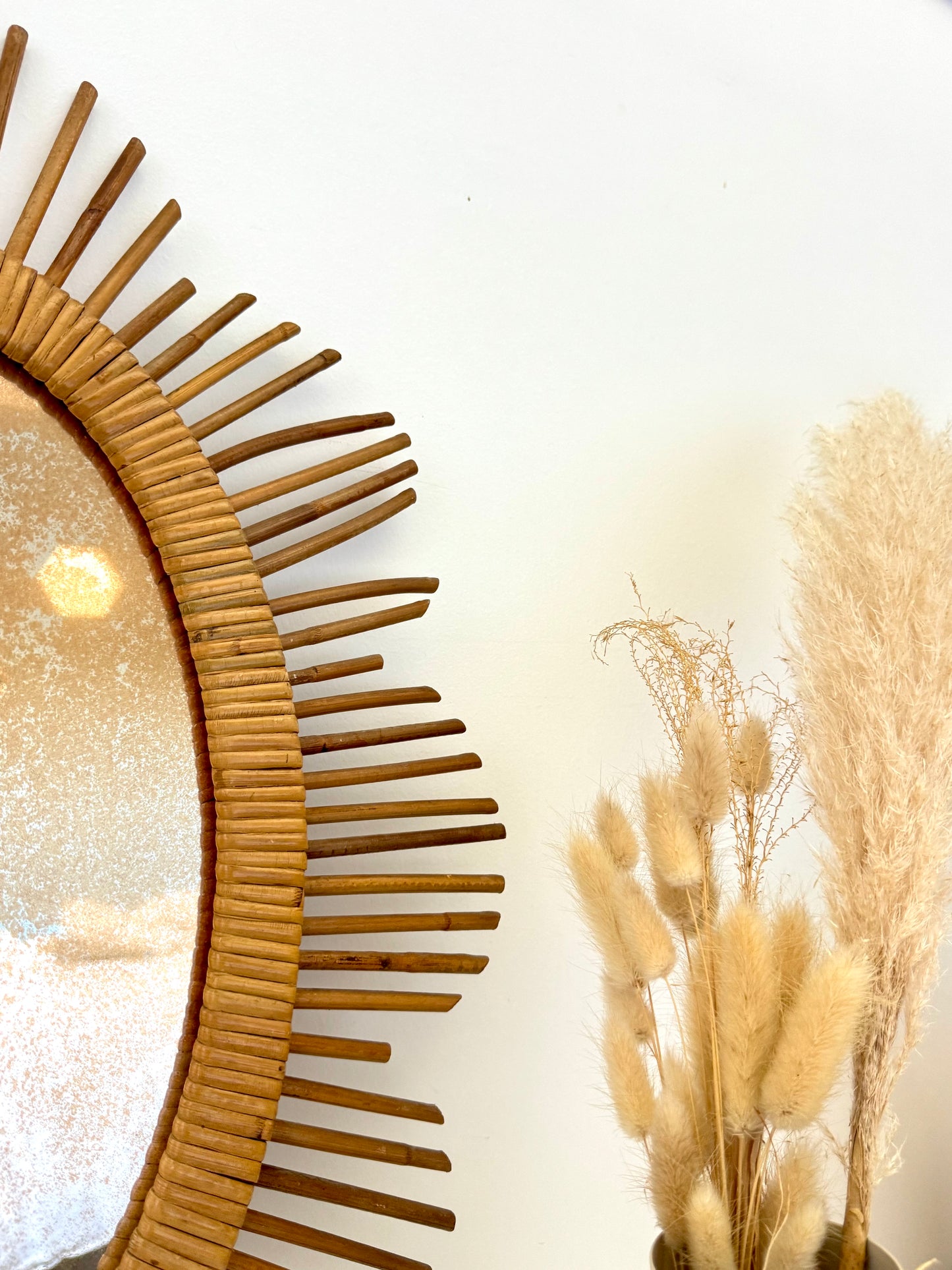 Miroir soleil en rotin
