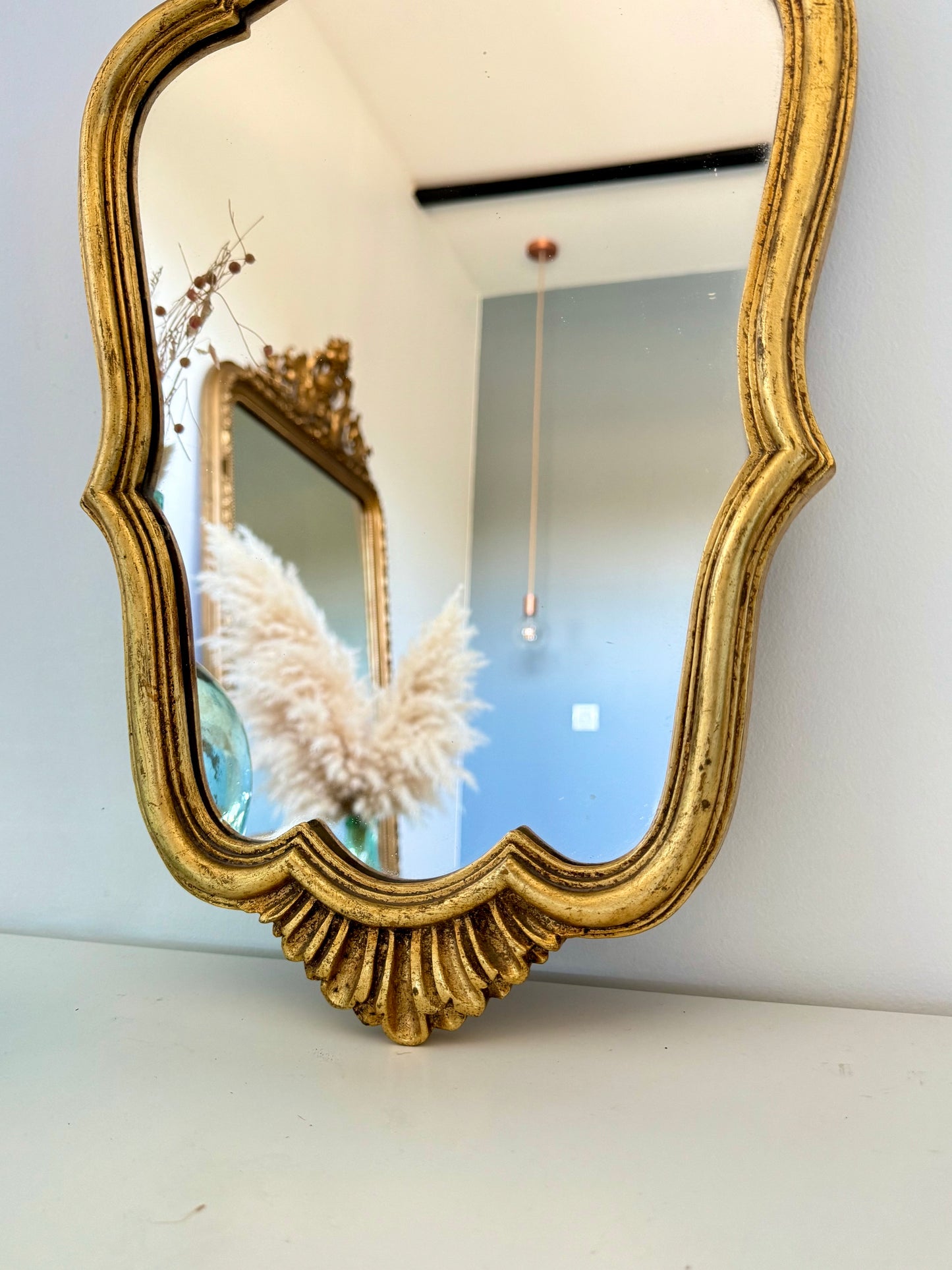 Miroir ancien doré, de style baroque