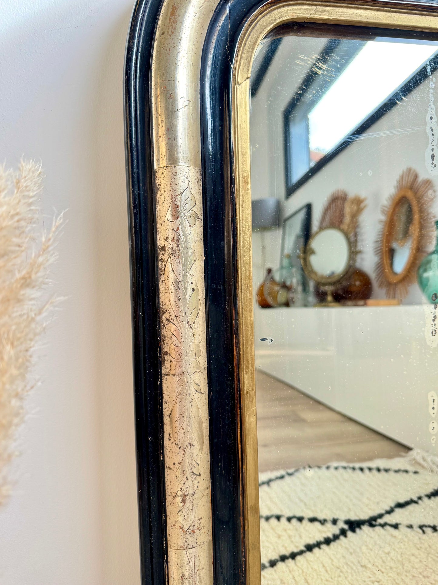 Miroir ancien Louis Philippe doré à la feuille d’or