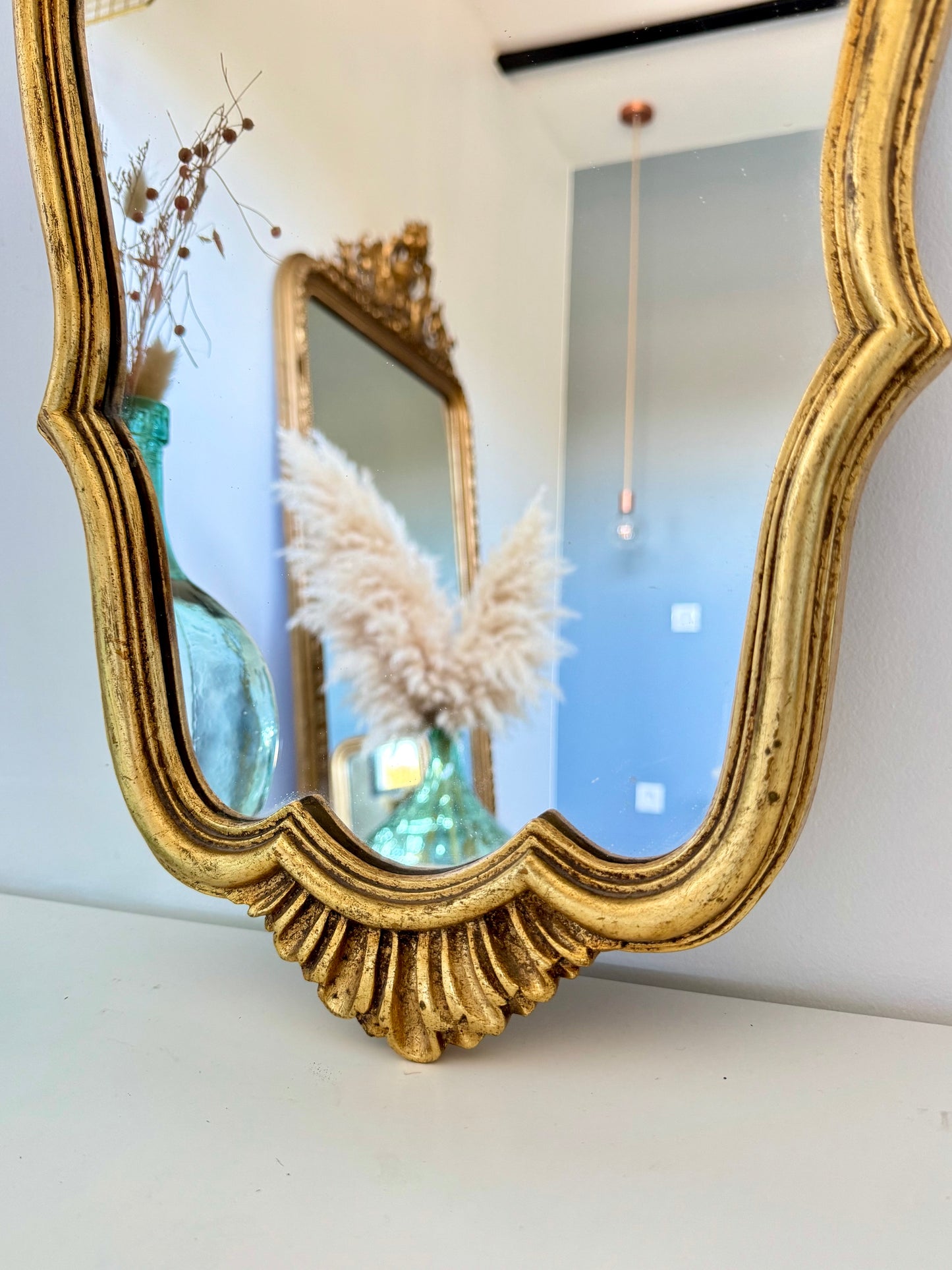 Miroir ancien doré, de style baroque