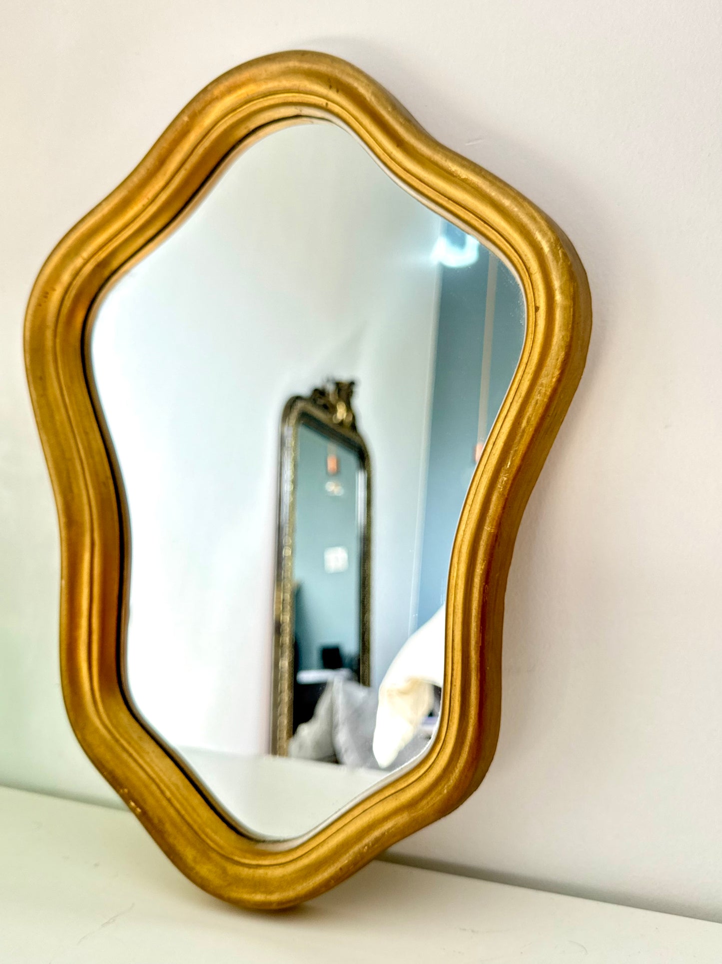 Petit miroir doré