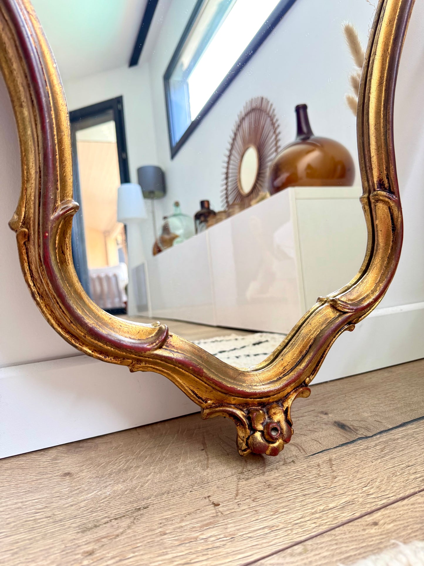 Miroir ancien doré, style baroque