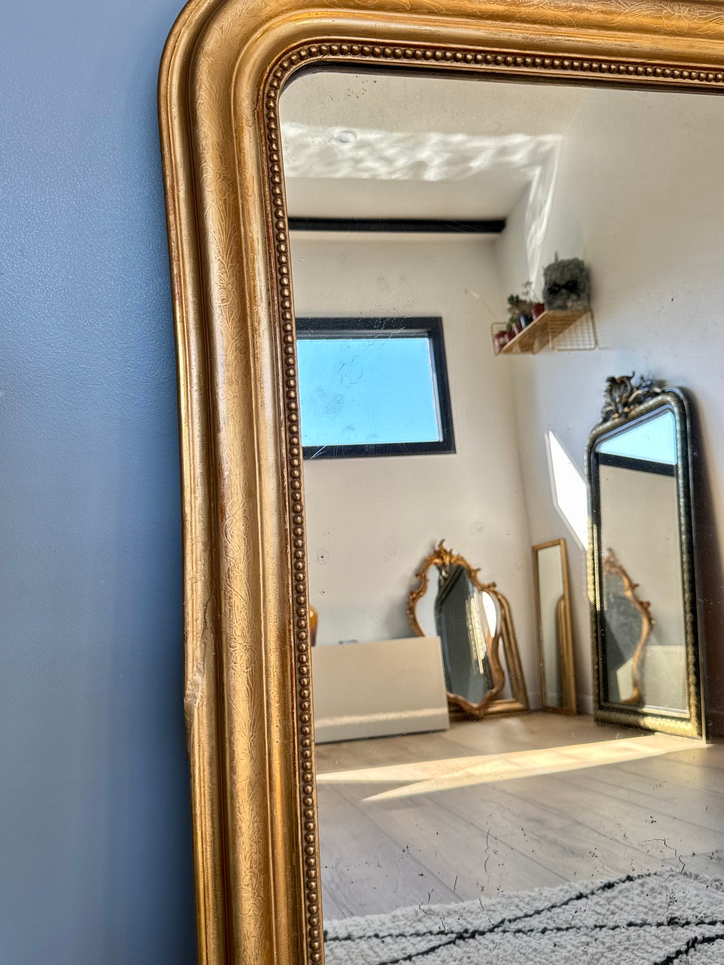 Miroir ancien Louis Philippe, doré à la feuille d'or