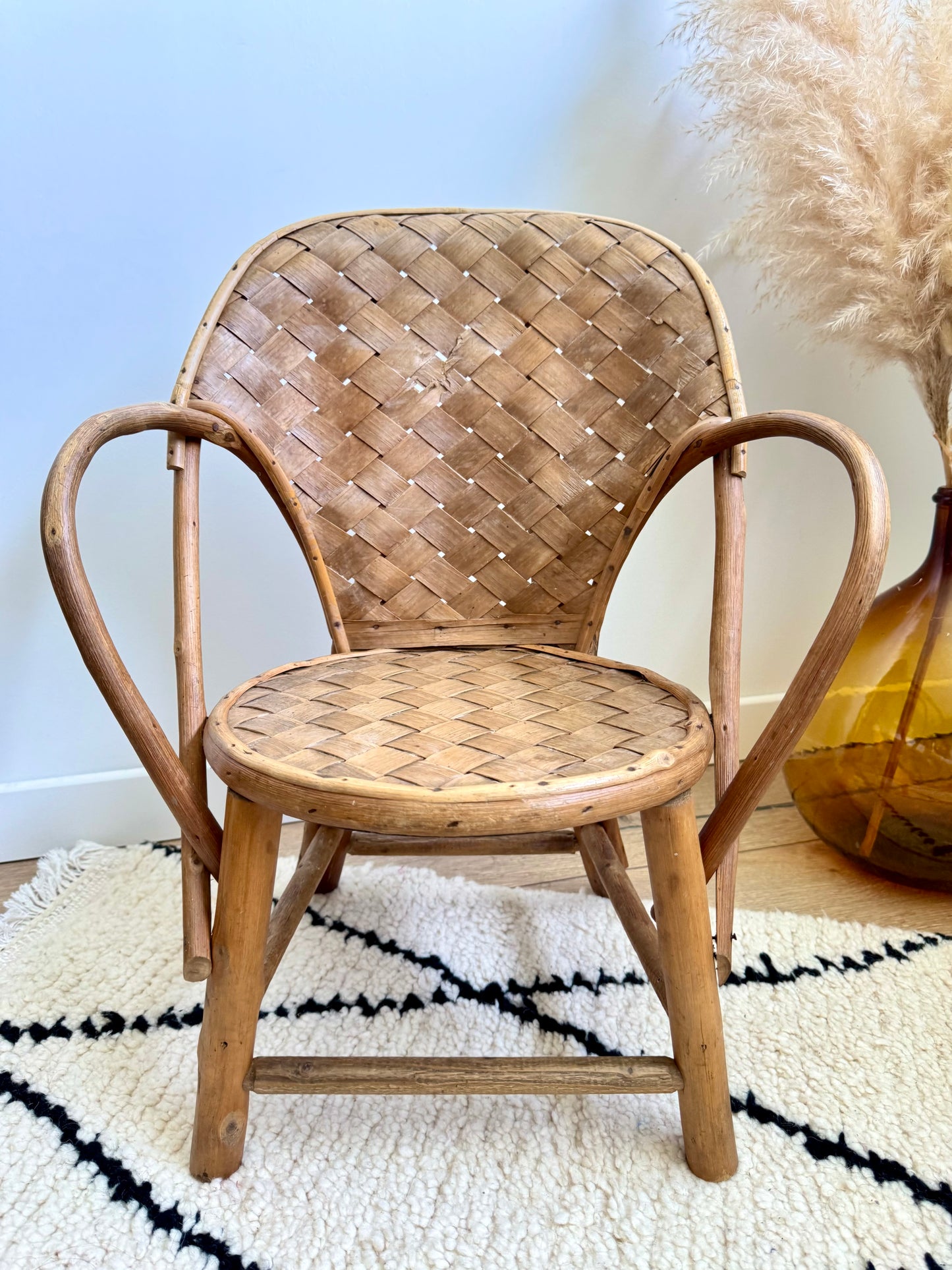Chaise enfant en matières naturelles