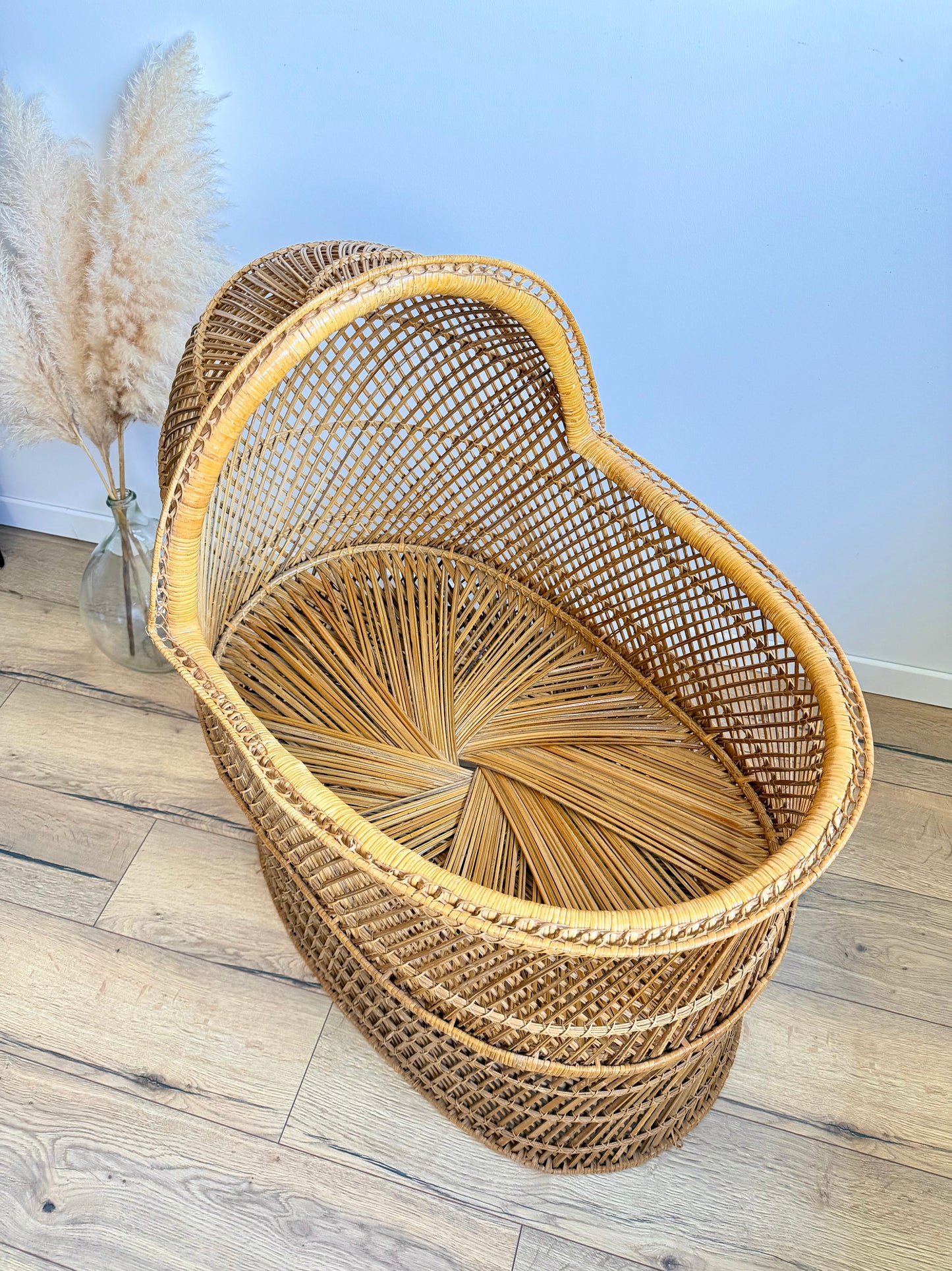 Berceau en rotin vintage