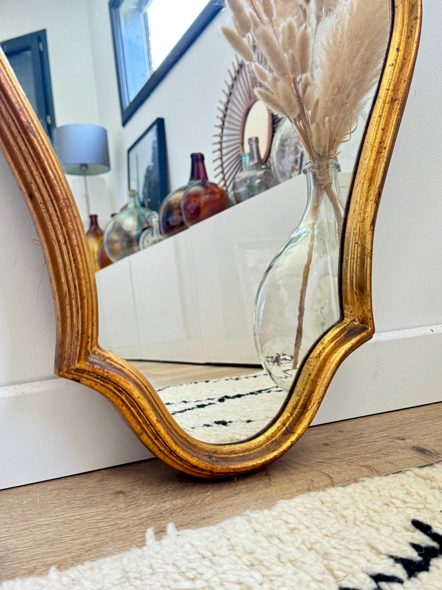 Miroir ancien doré, style baroque