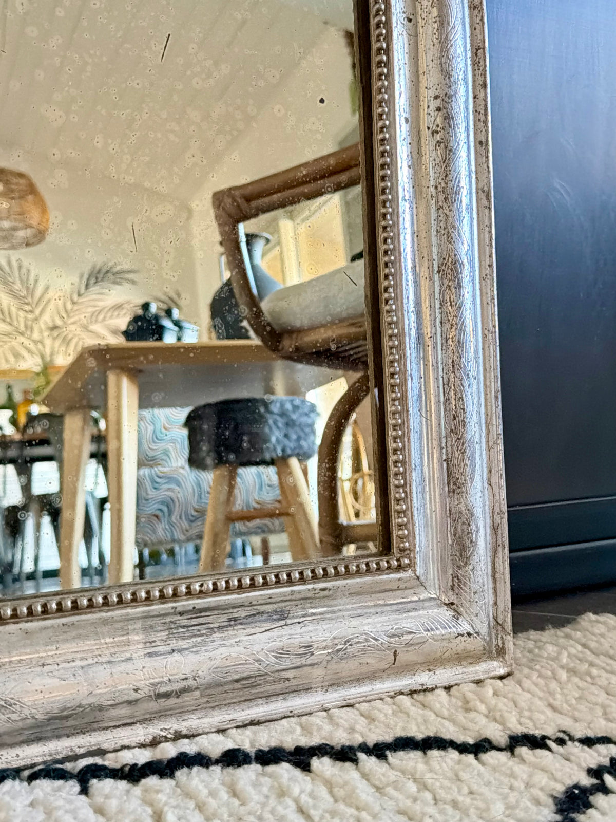 Miroir ancien Louis Philippe à la feuille d’argent