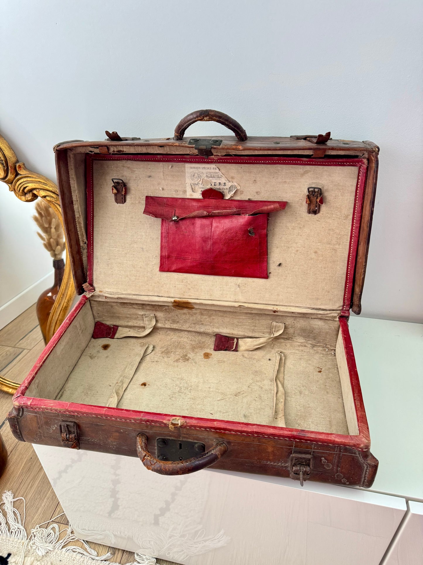 Valise vintage en cuir