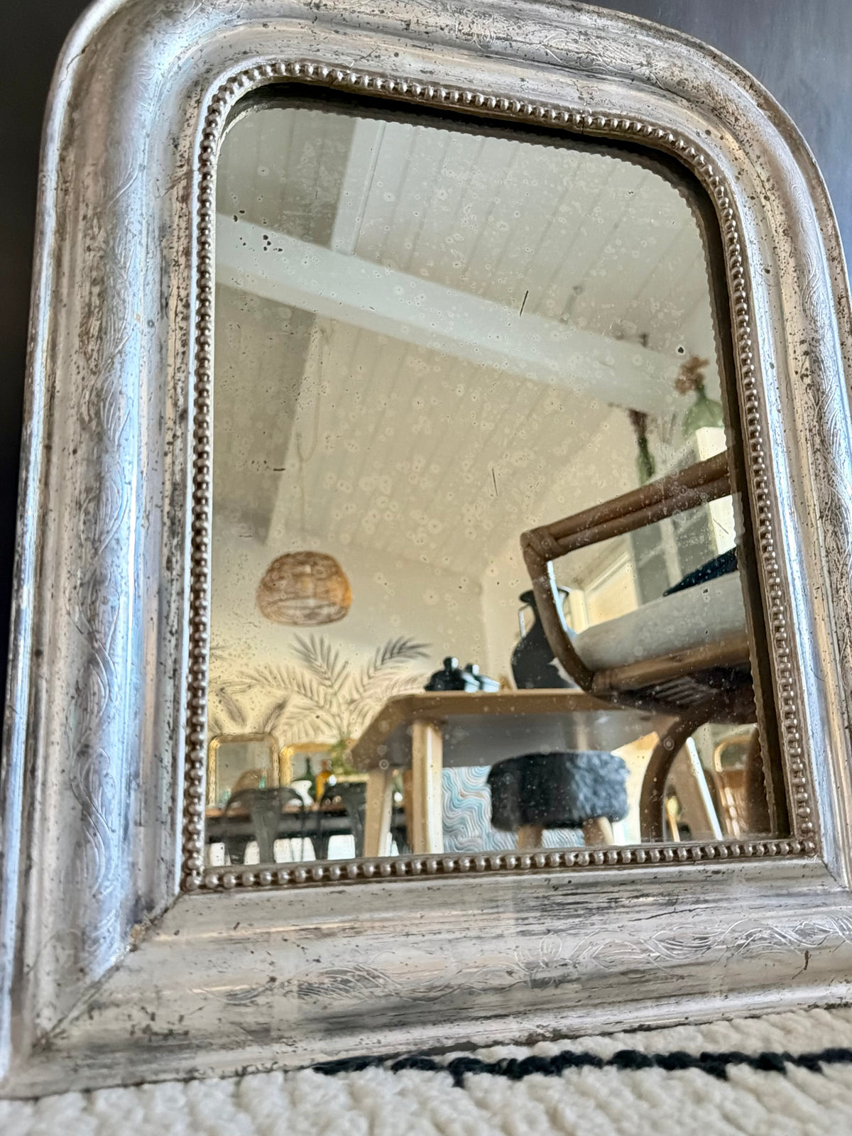 Miroir ancien Louis Philippe à la feuille d’argent