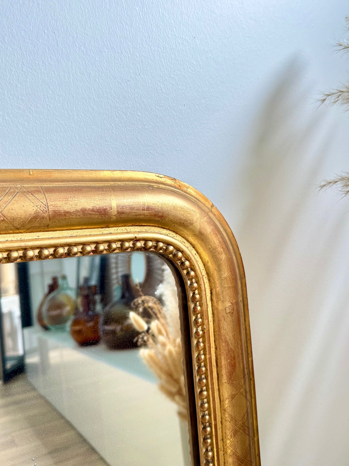 Miroir ancien Louis Philippe, doré à la feuille d’or