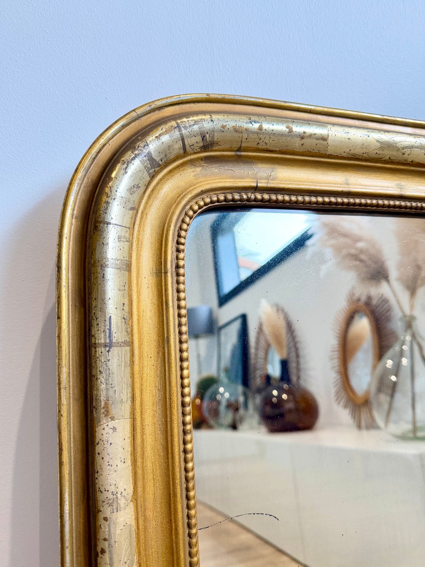 Miroir ancien Louis Philippe doré à la feuille d’or