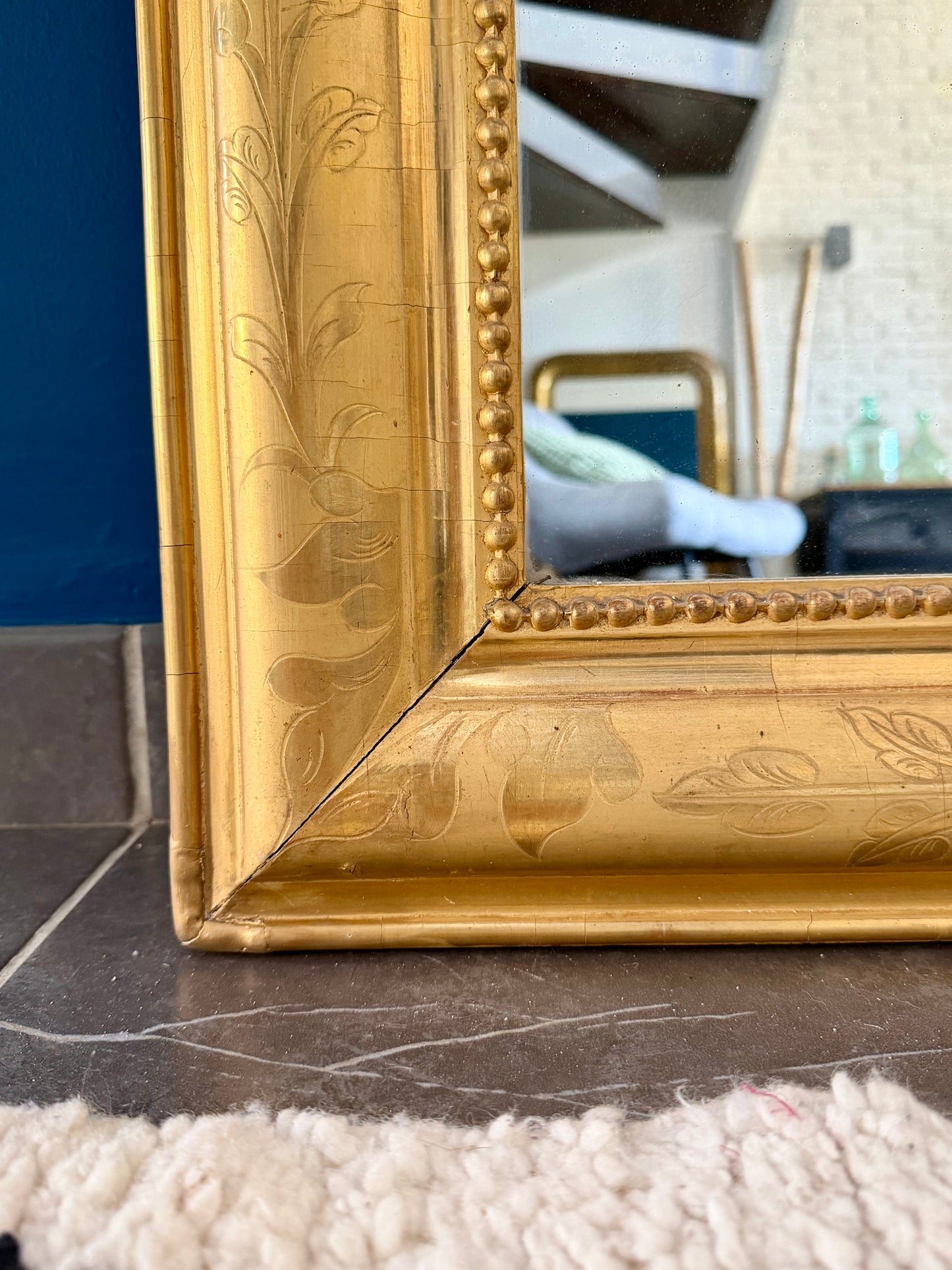 Grand miroir ancien Louis Philippe doré à la feuille d’or
