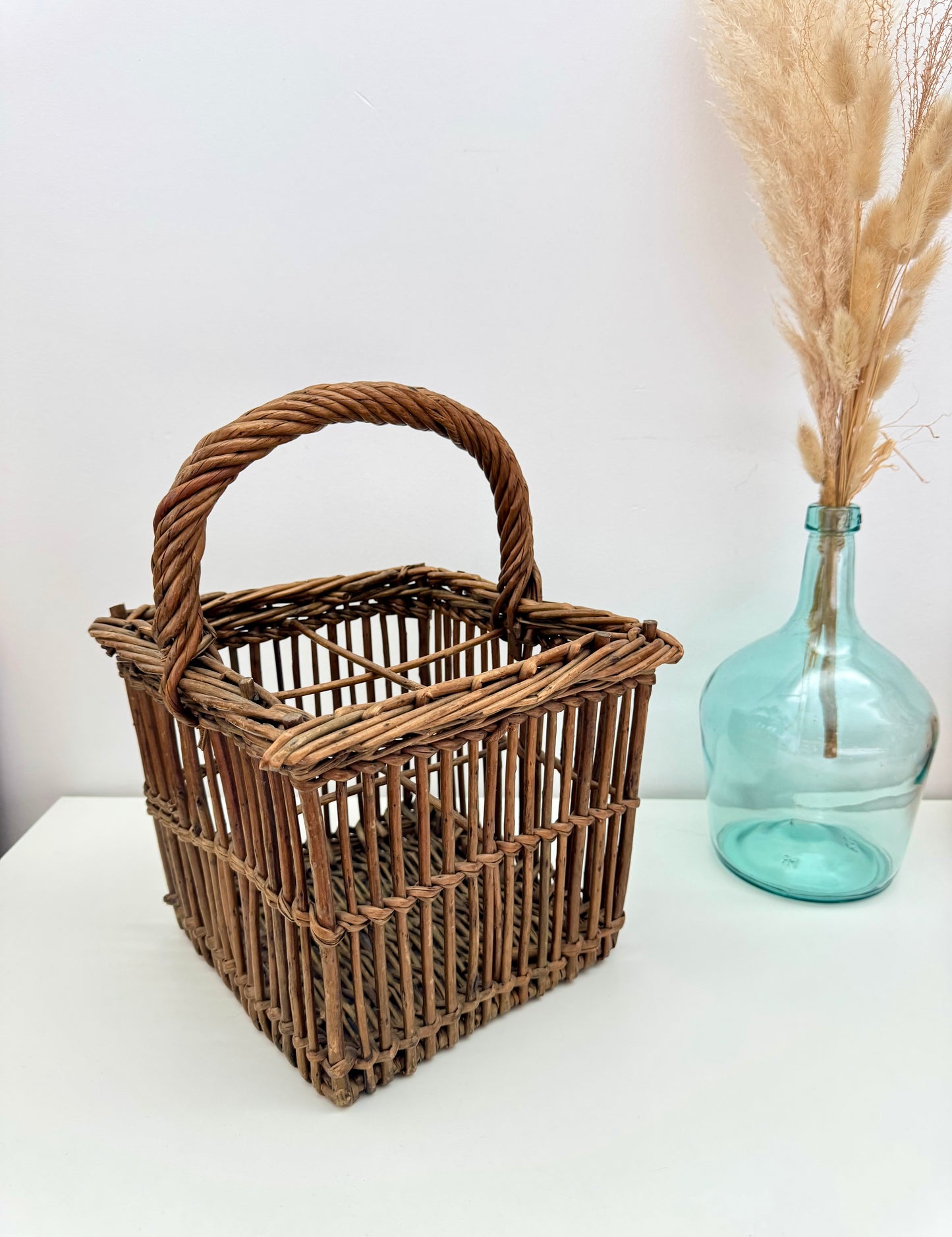 Porte bouteilles en osier