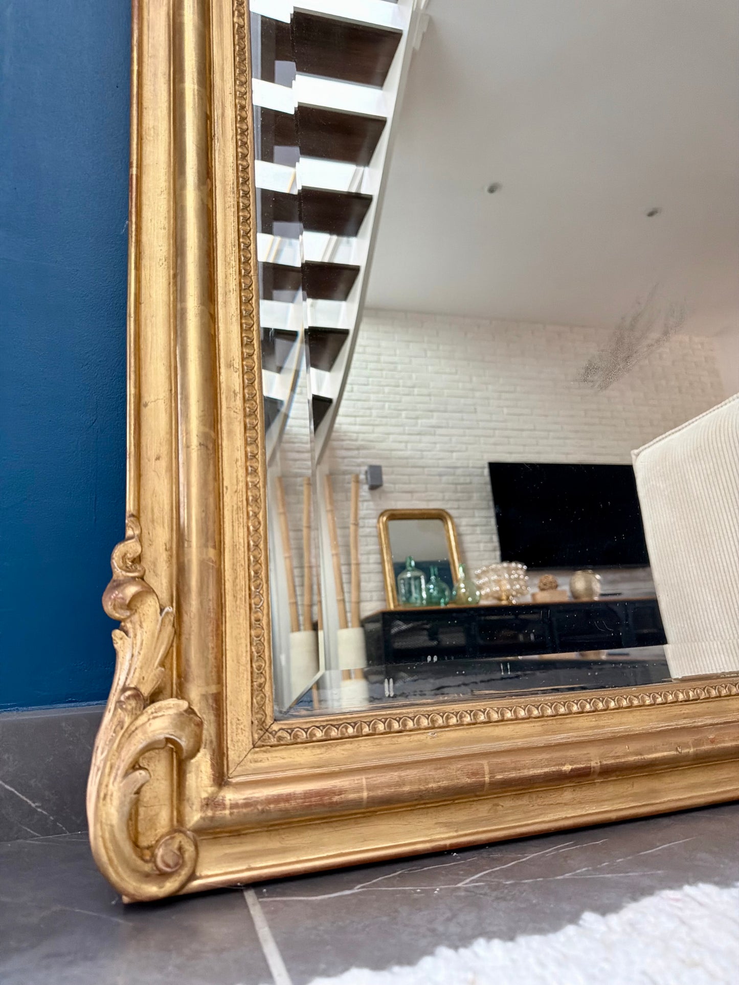 Grand miroir ancien Napoléon III doré à la feuille d’or