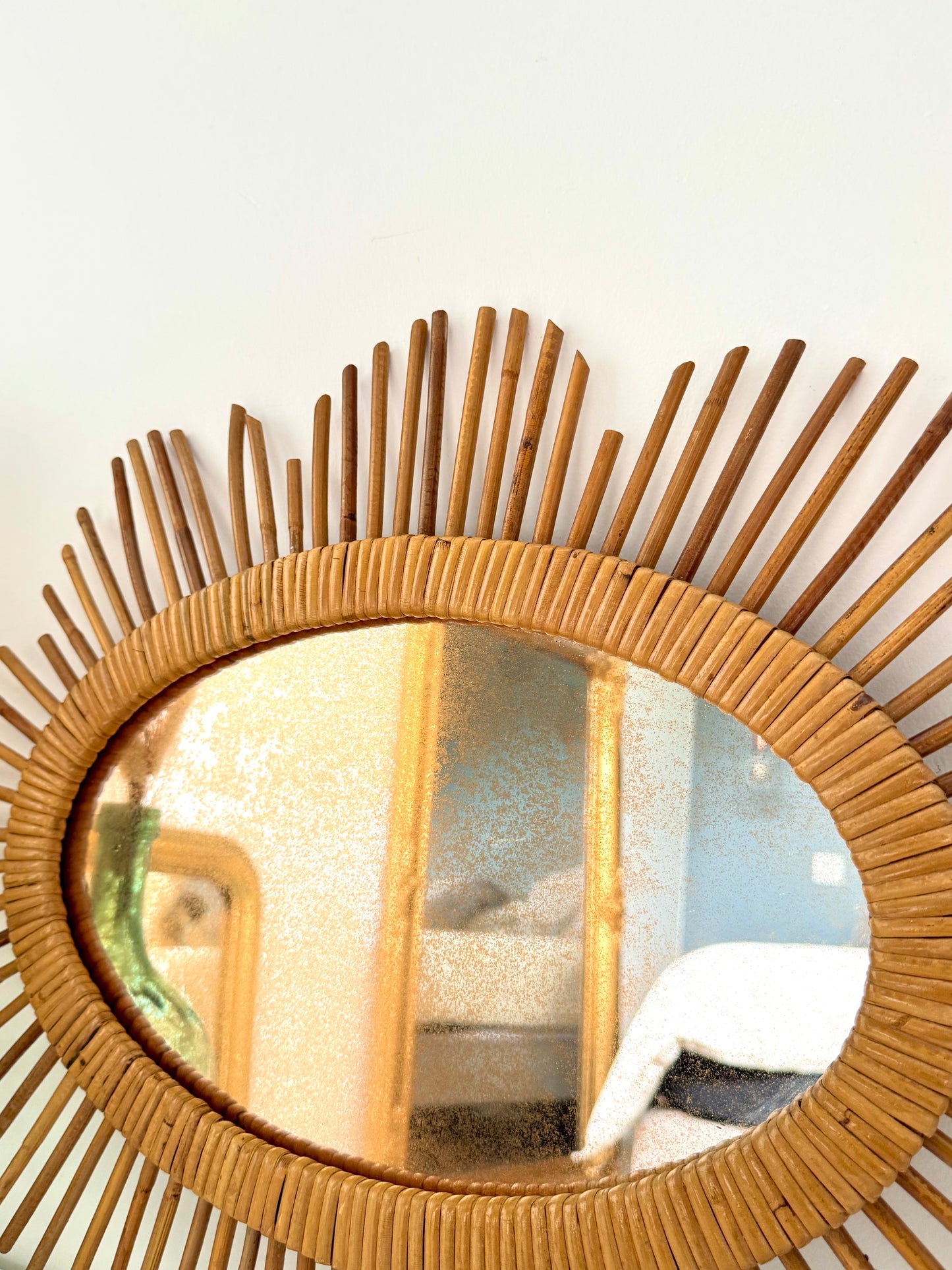 Miroir soleil en rotin