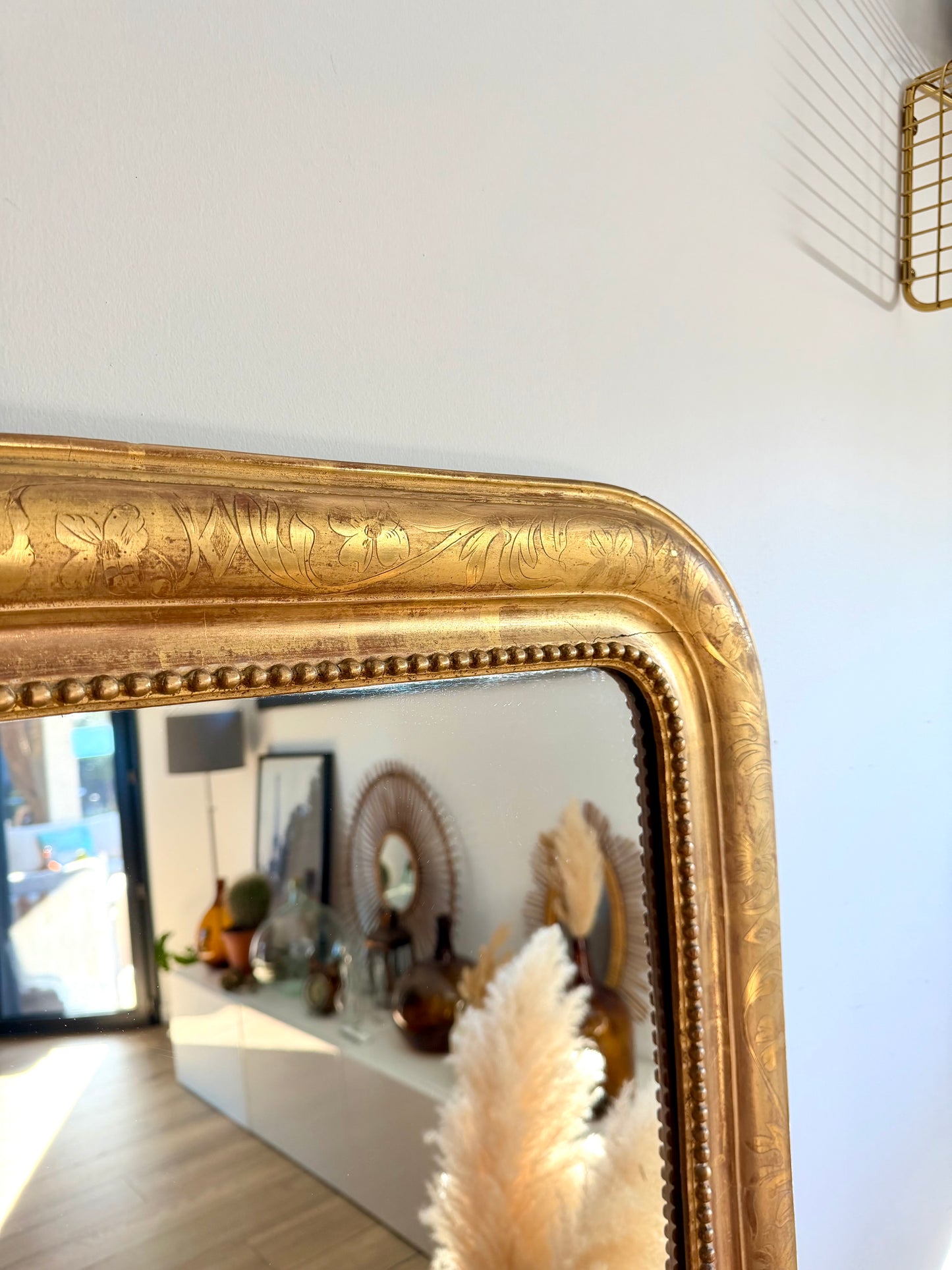 Grand miroir ancien Louis Philippe doré à la feuille d’or