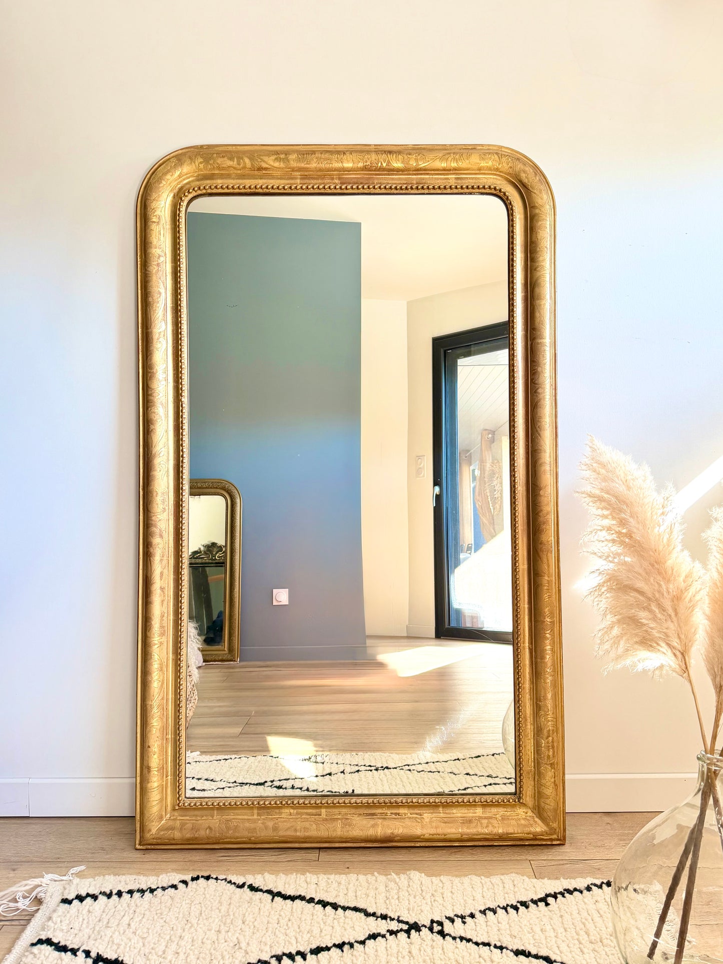 Grand miroir ancien Louis Philippe doré à la feuille d’or