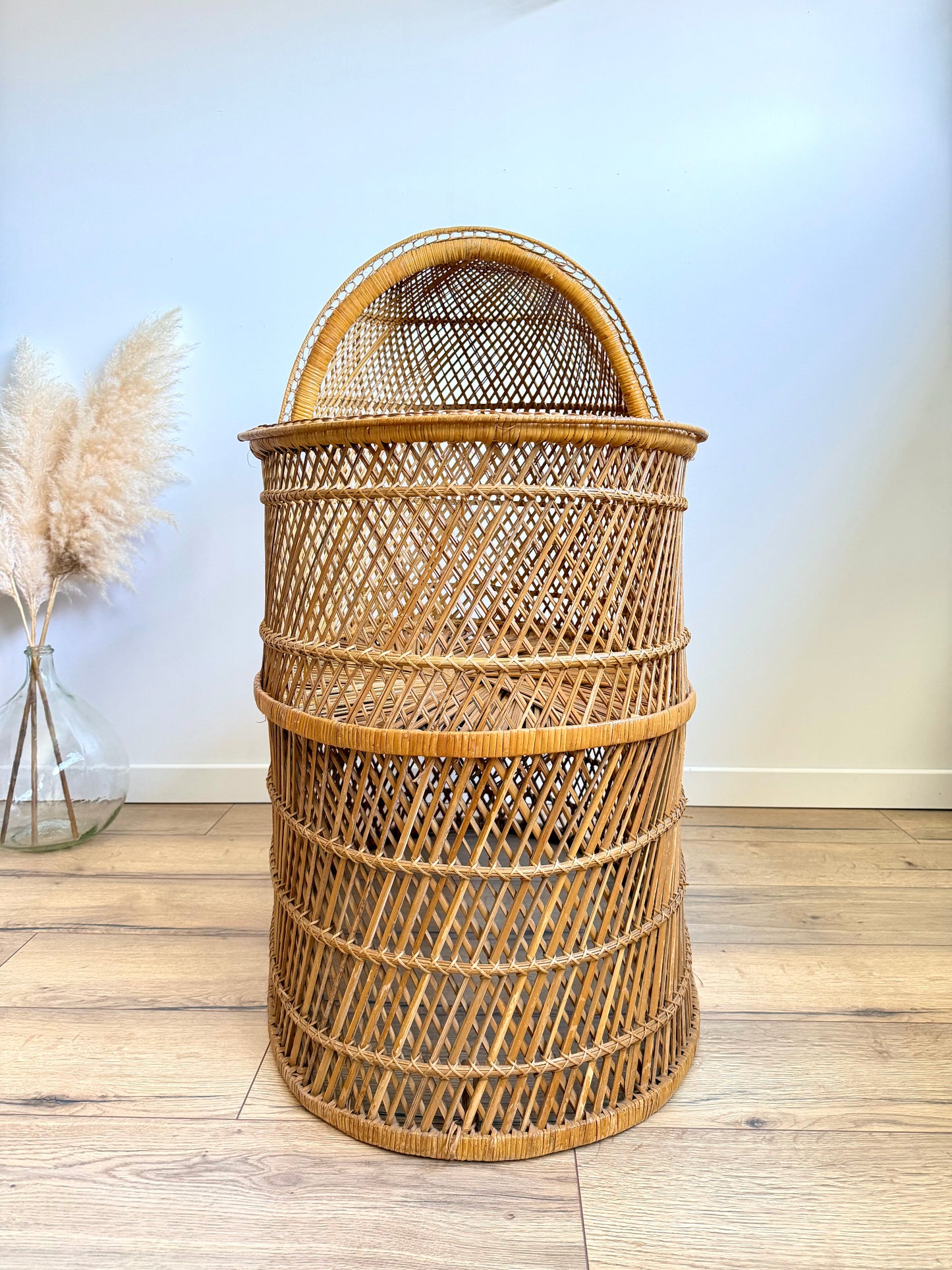 Berceau en rotin vintage