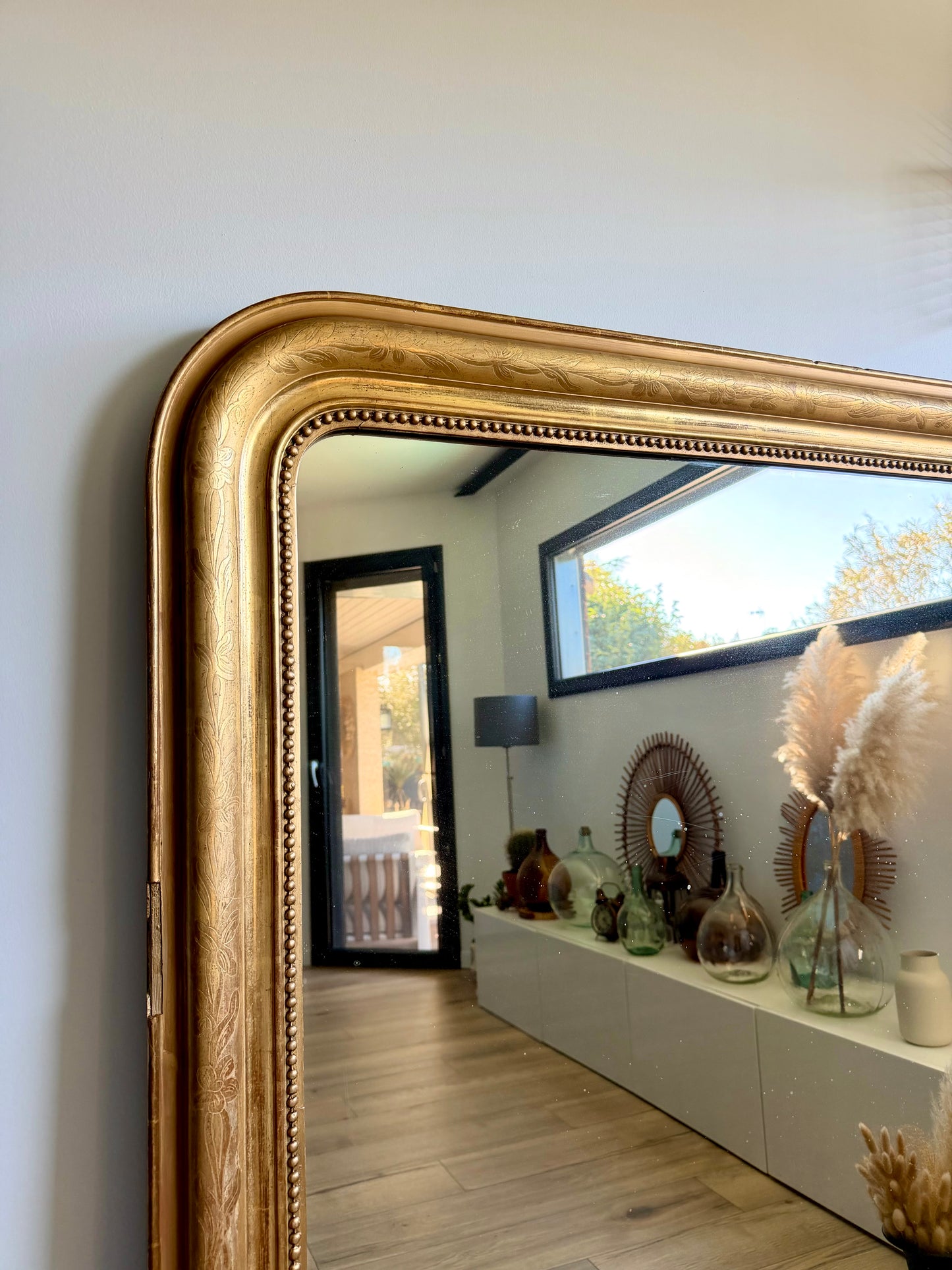 Grand miroir ancien Louis Philippe doré à la feuille d’or