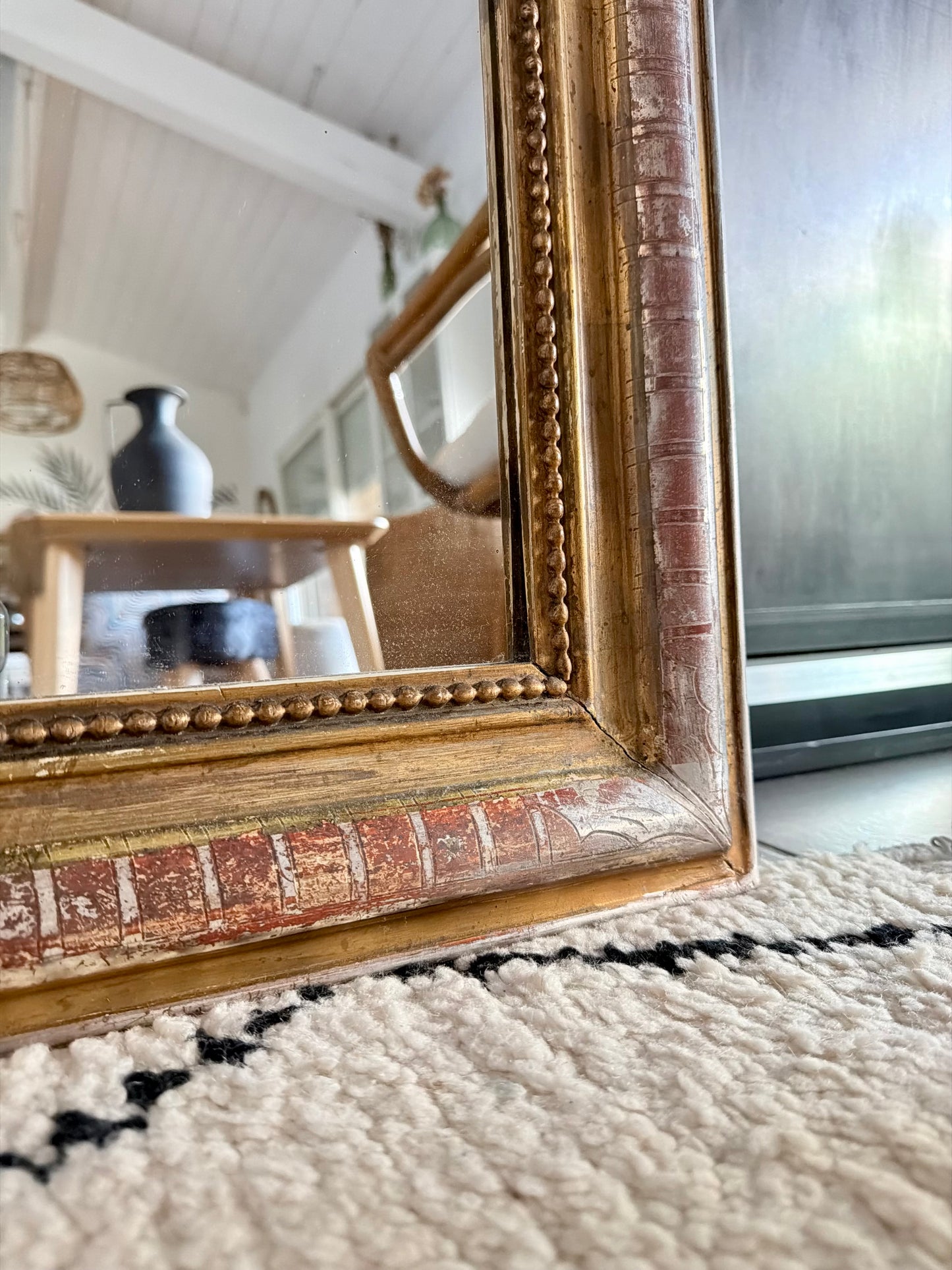 Grand miroir ancien Louis Philippe à la feuille d’argent