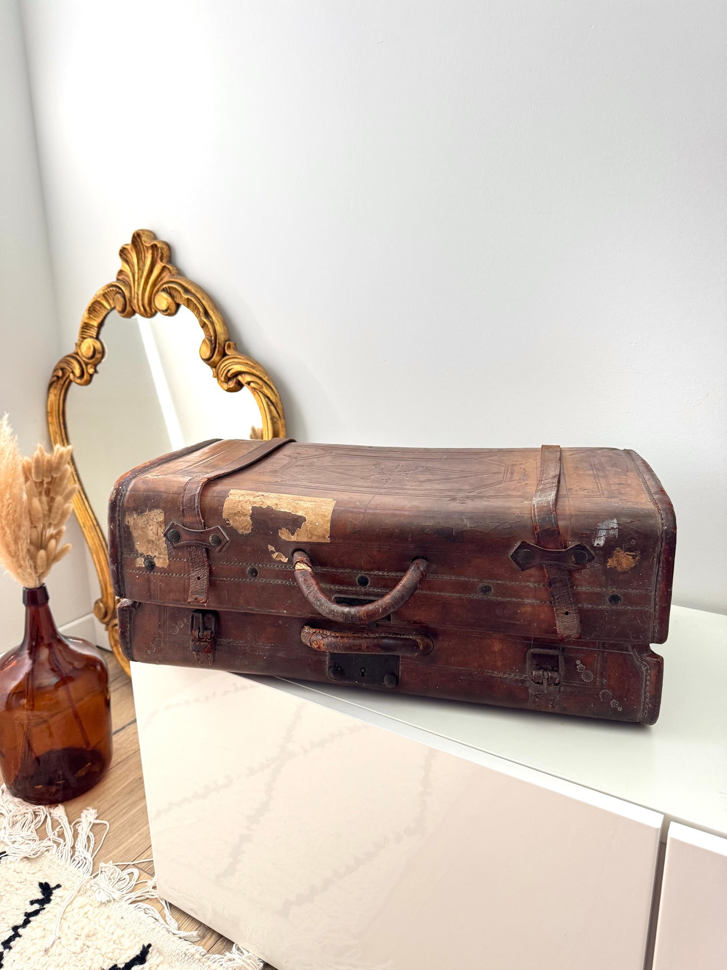 Valise vintage en cuir