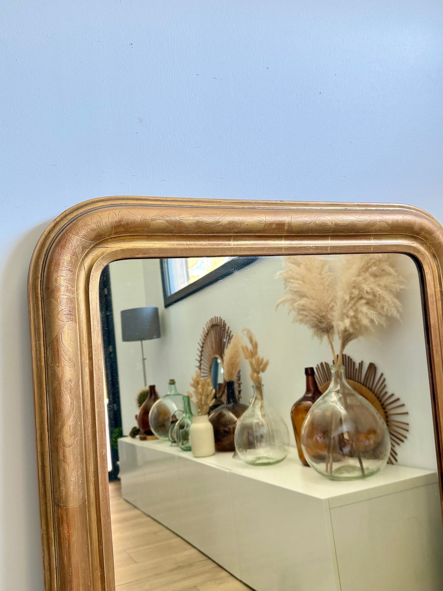 Miroir ancien Louis Philippe doré à la feuille d’or