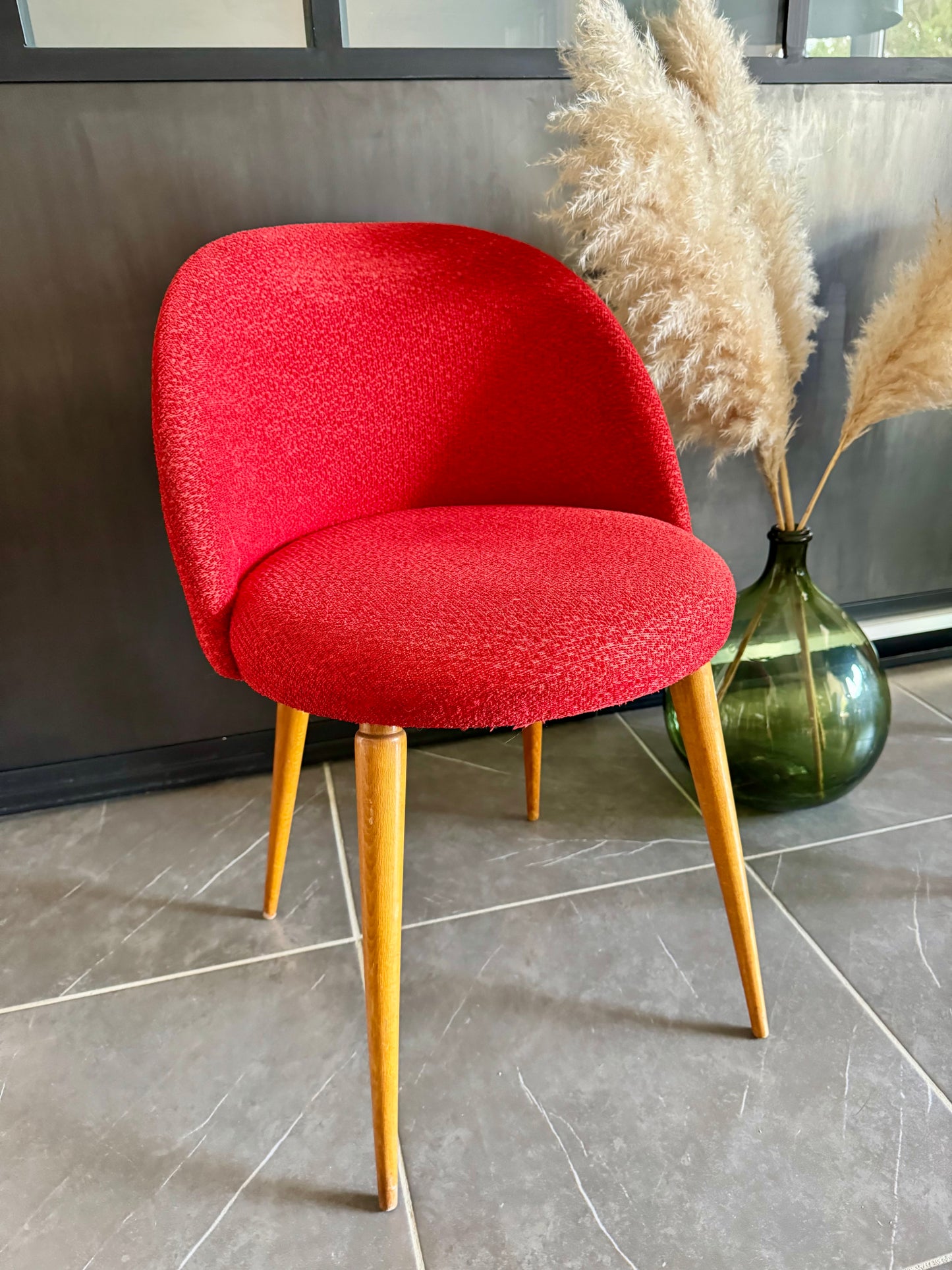 Paire de fauteuils vintage rouges