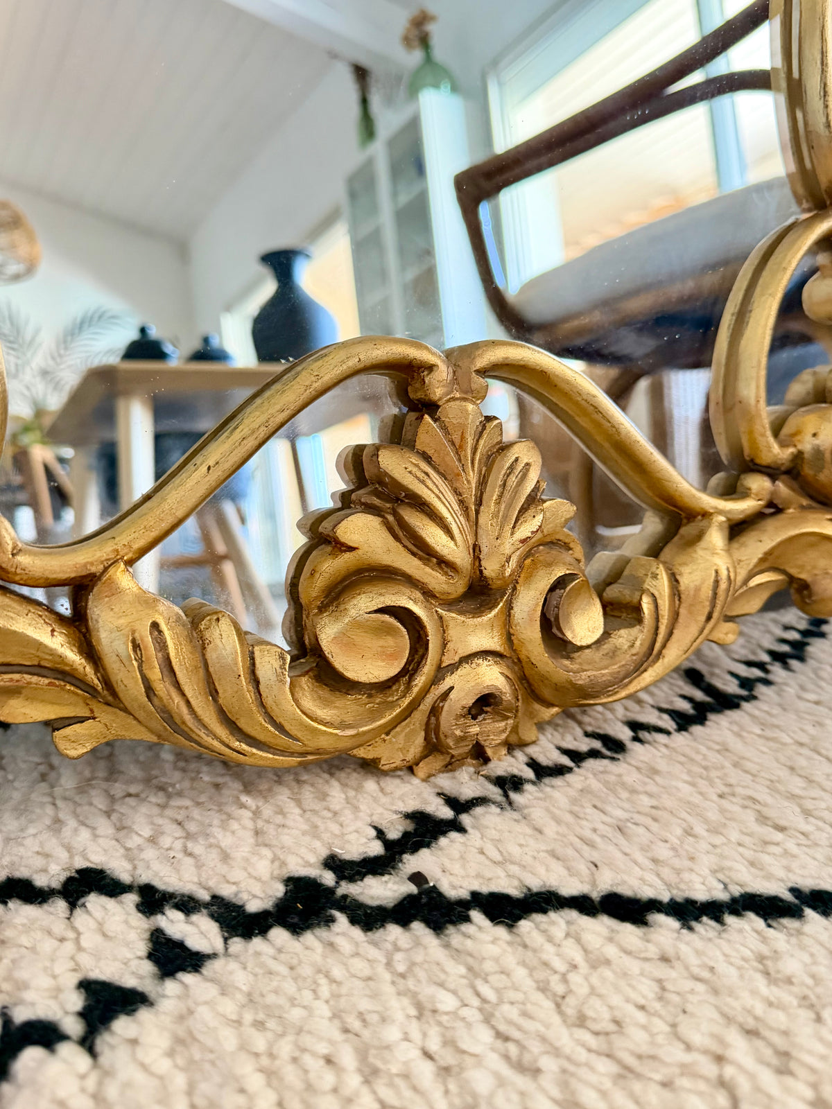 Miroir ancien baroque doré