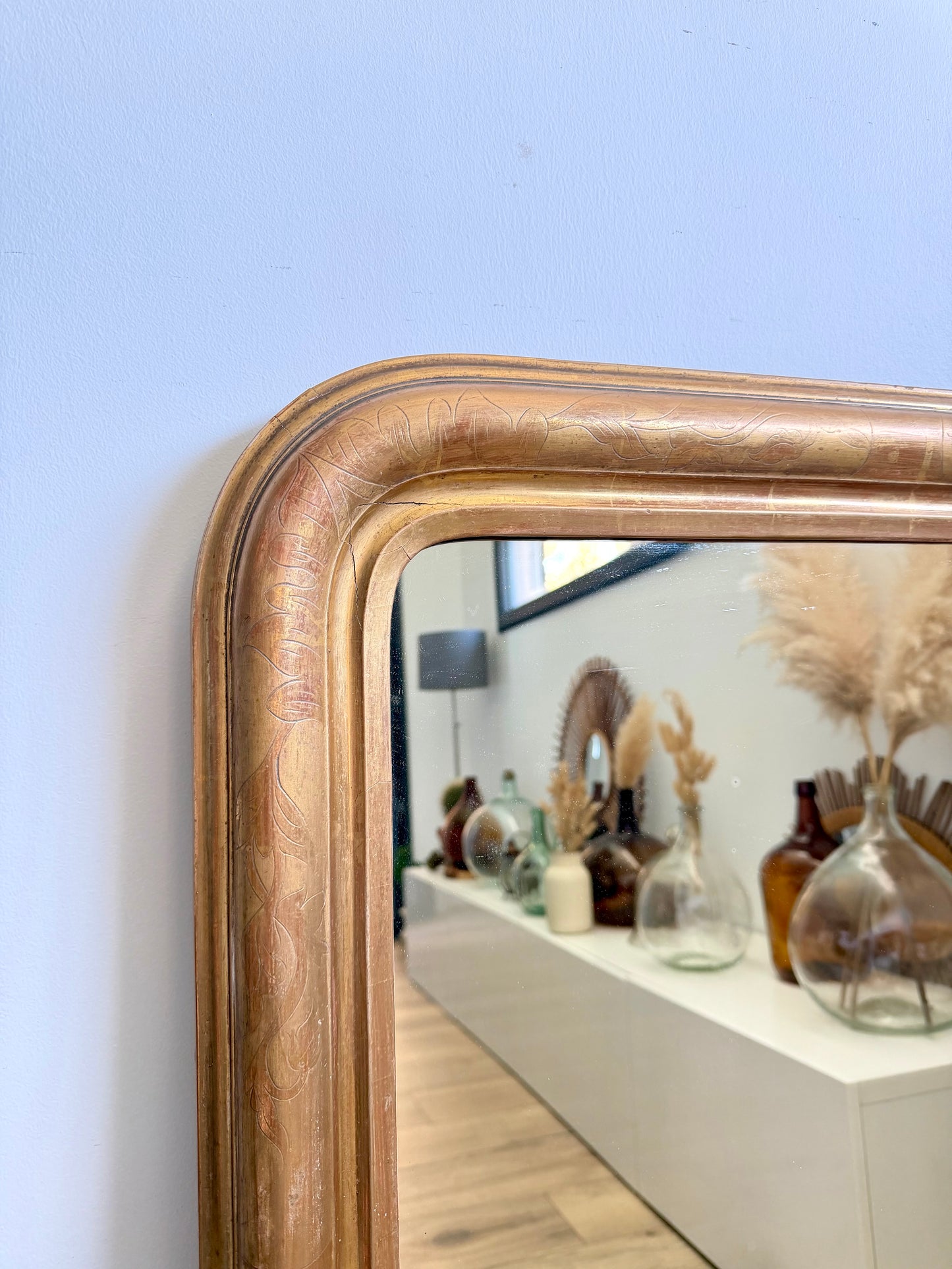 Miroir ancien Louis Philippe doré à la feuille d’or