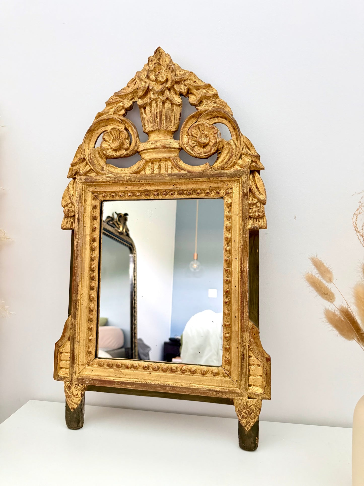 Miroir ancien doré style Louis XVI