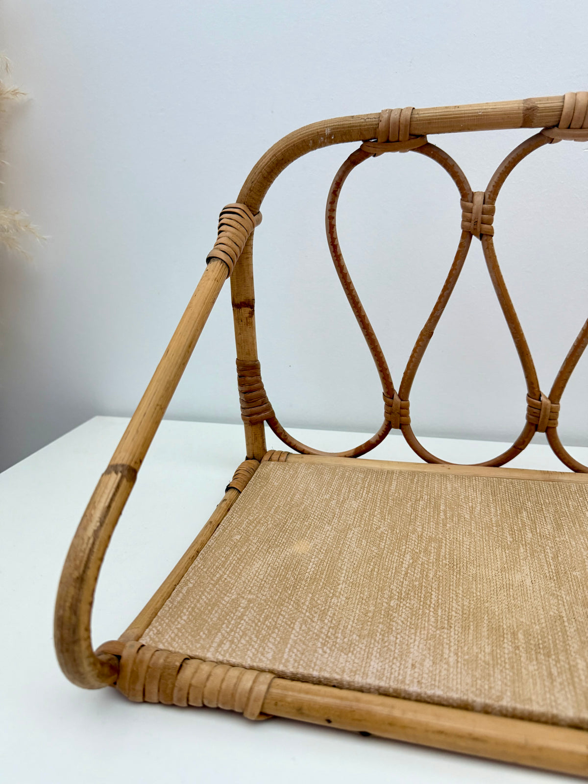 Paire d’étagères vintage en rotin et bambou