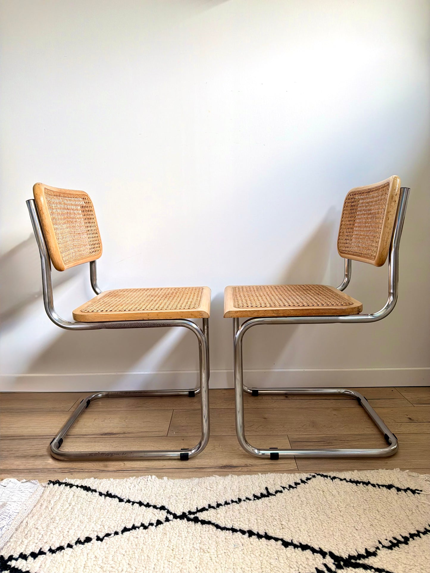 Paire de chaises Cesca B32 vintage en cannage