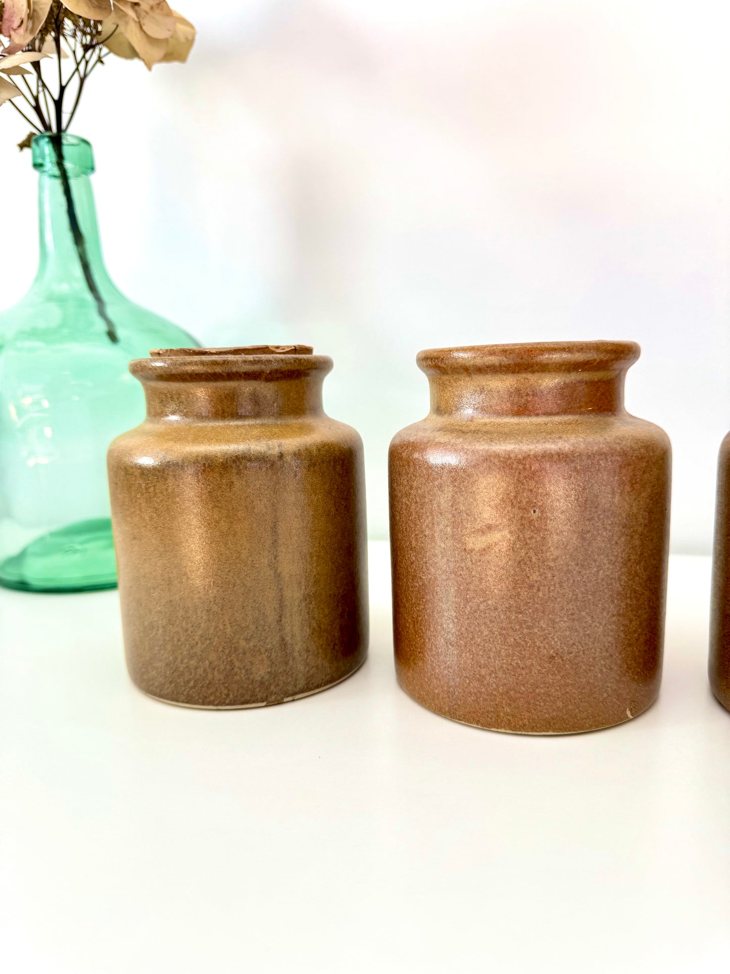Trio de pots à moutarde en grès
