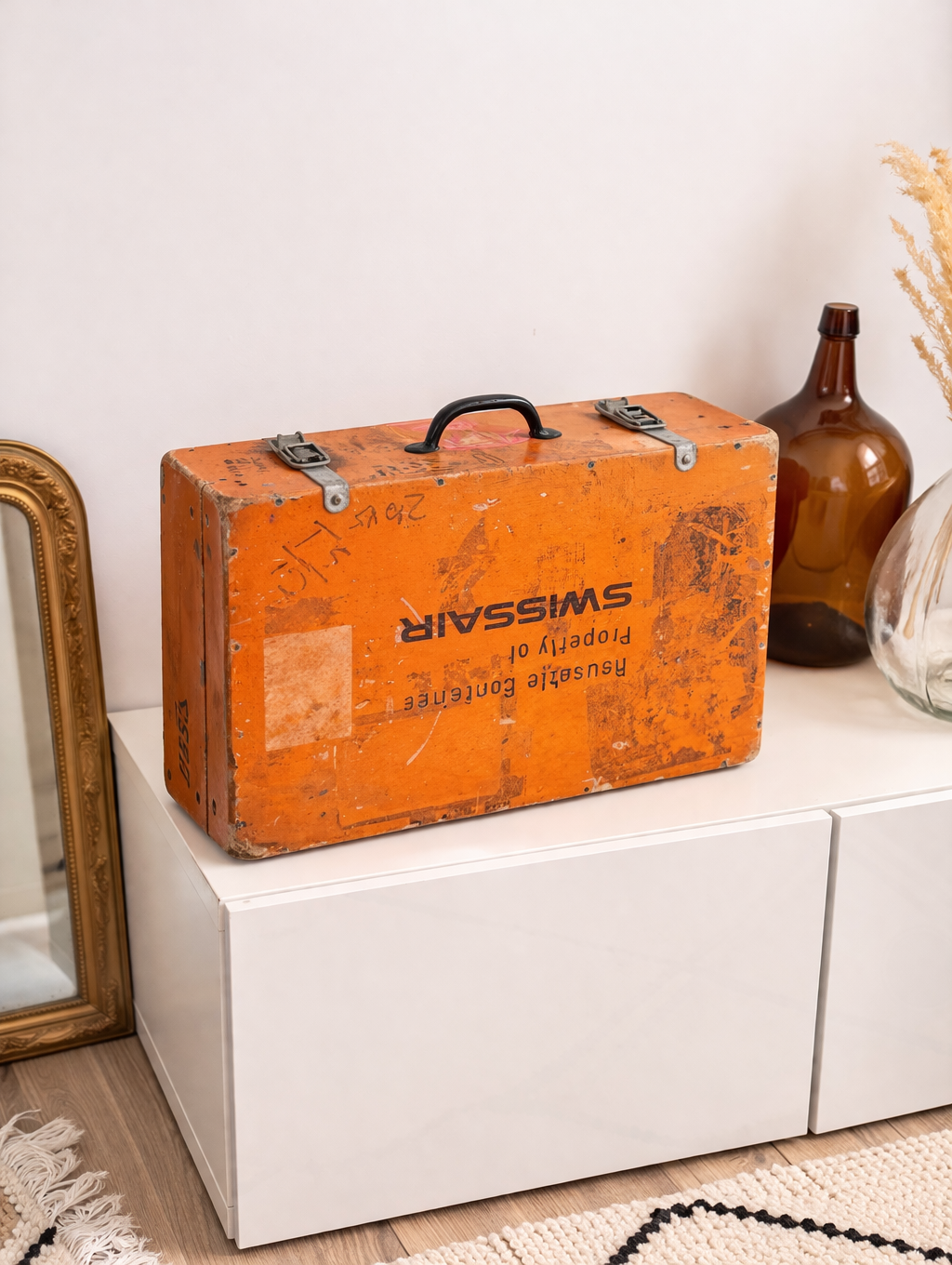 Valise vintage industrielle SWISSAIR