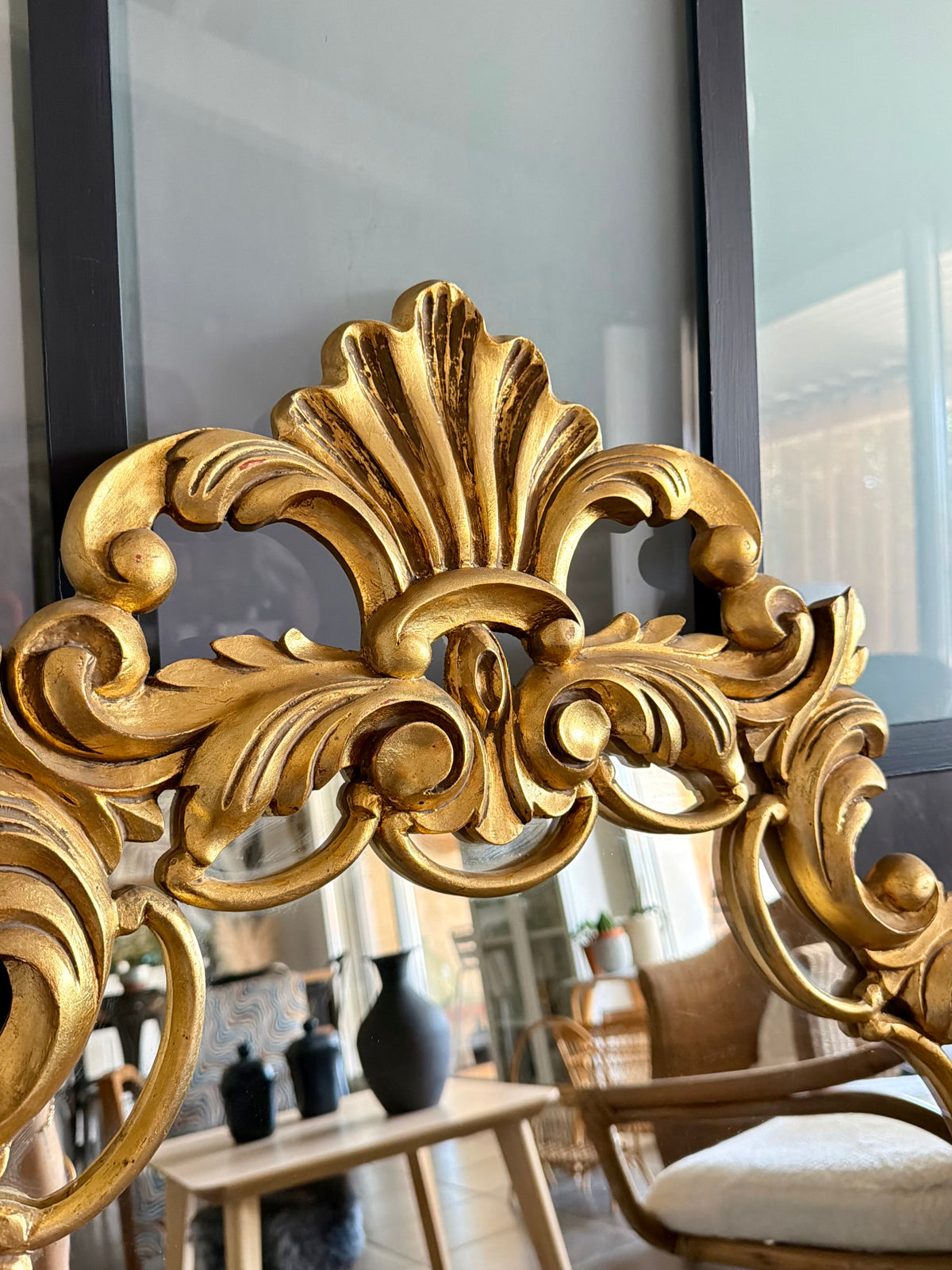 Miroir ancien baroque doré