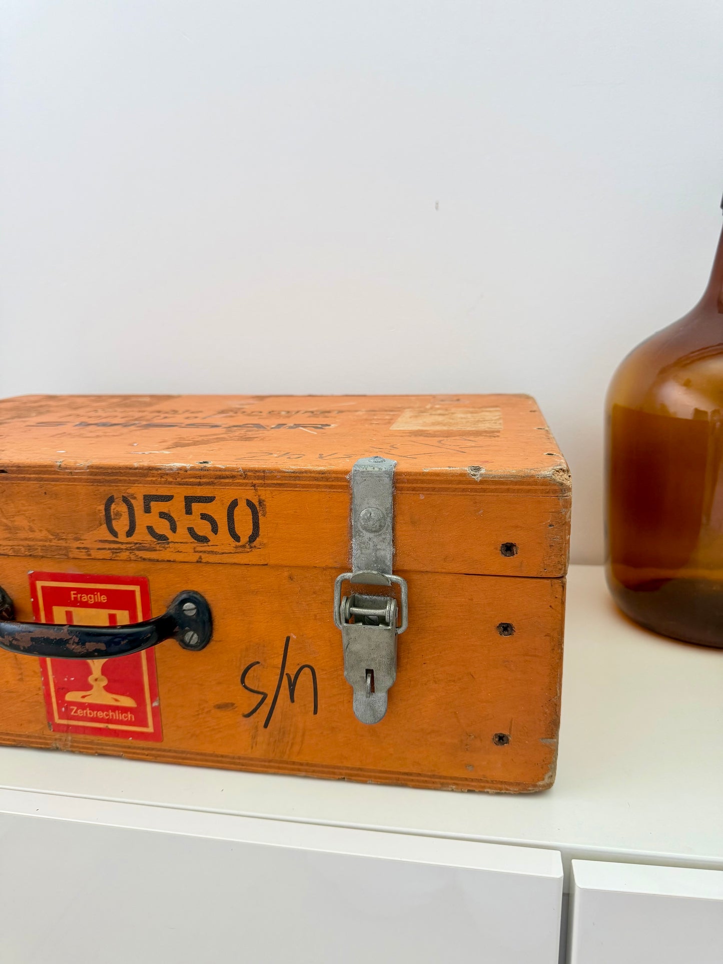 Valise vintage industrielle SWISSAIR
