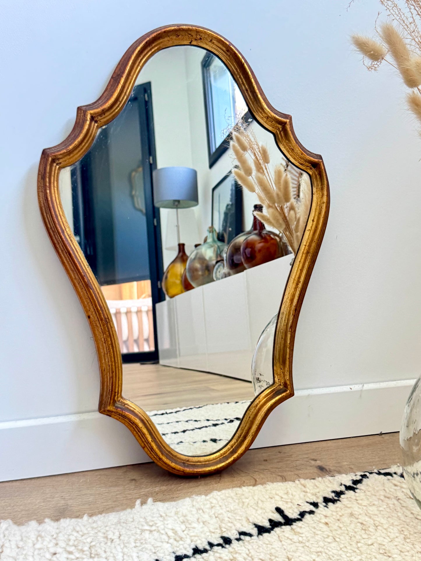 Miroir ancien doré, style baroque