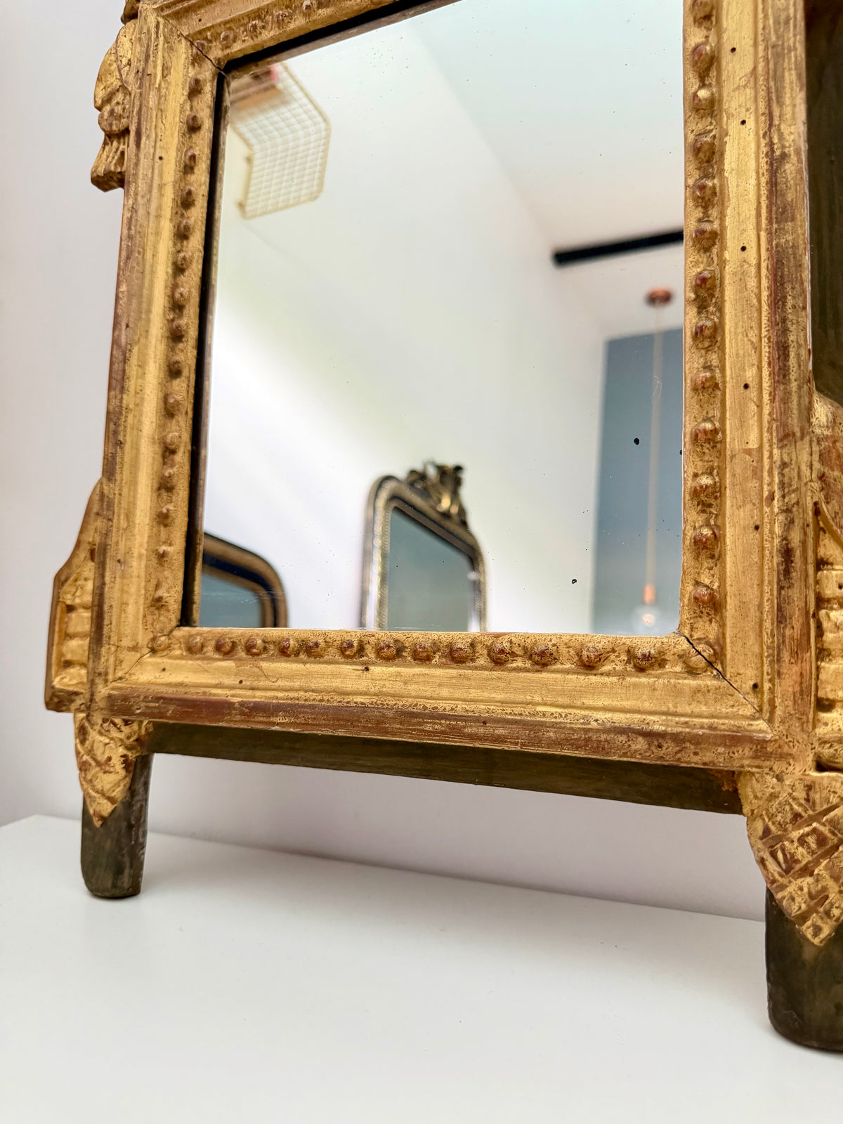 Miroir ancien doré style Louis XVI