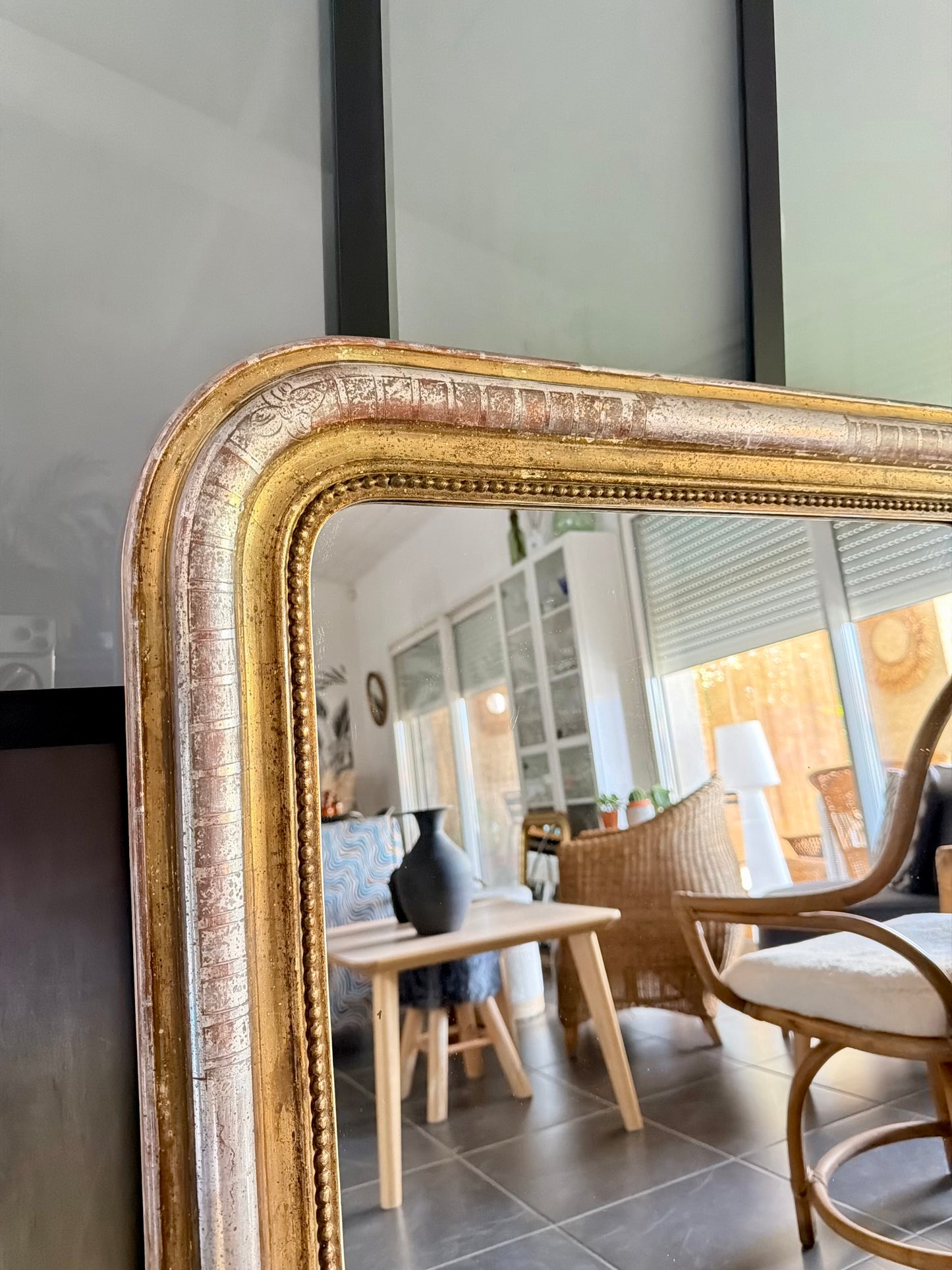 Grand miroir ancien Louis Philippe à la feuille d’argent