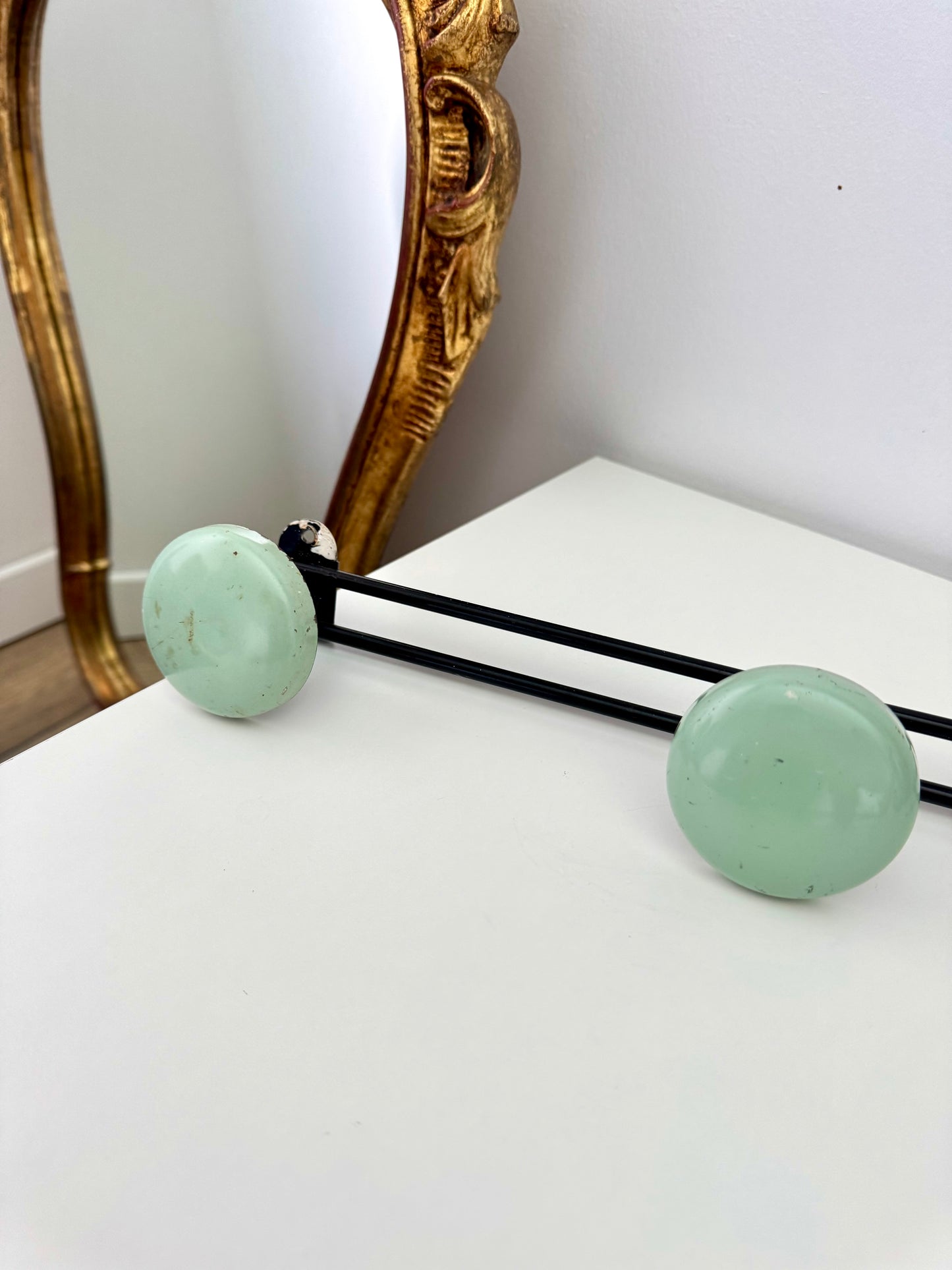Patère en métal vintage