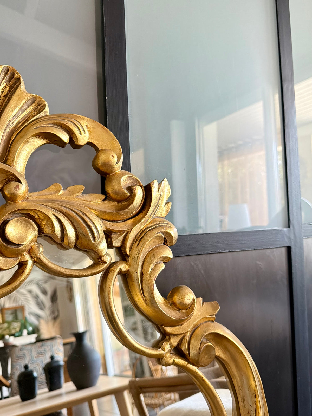 Miroir ancien baroque doré