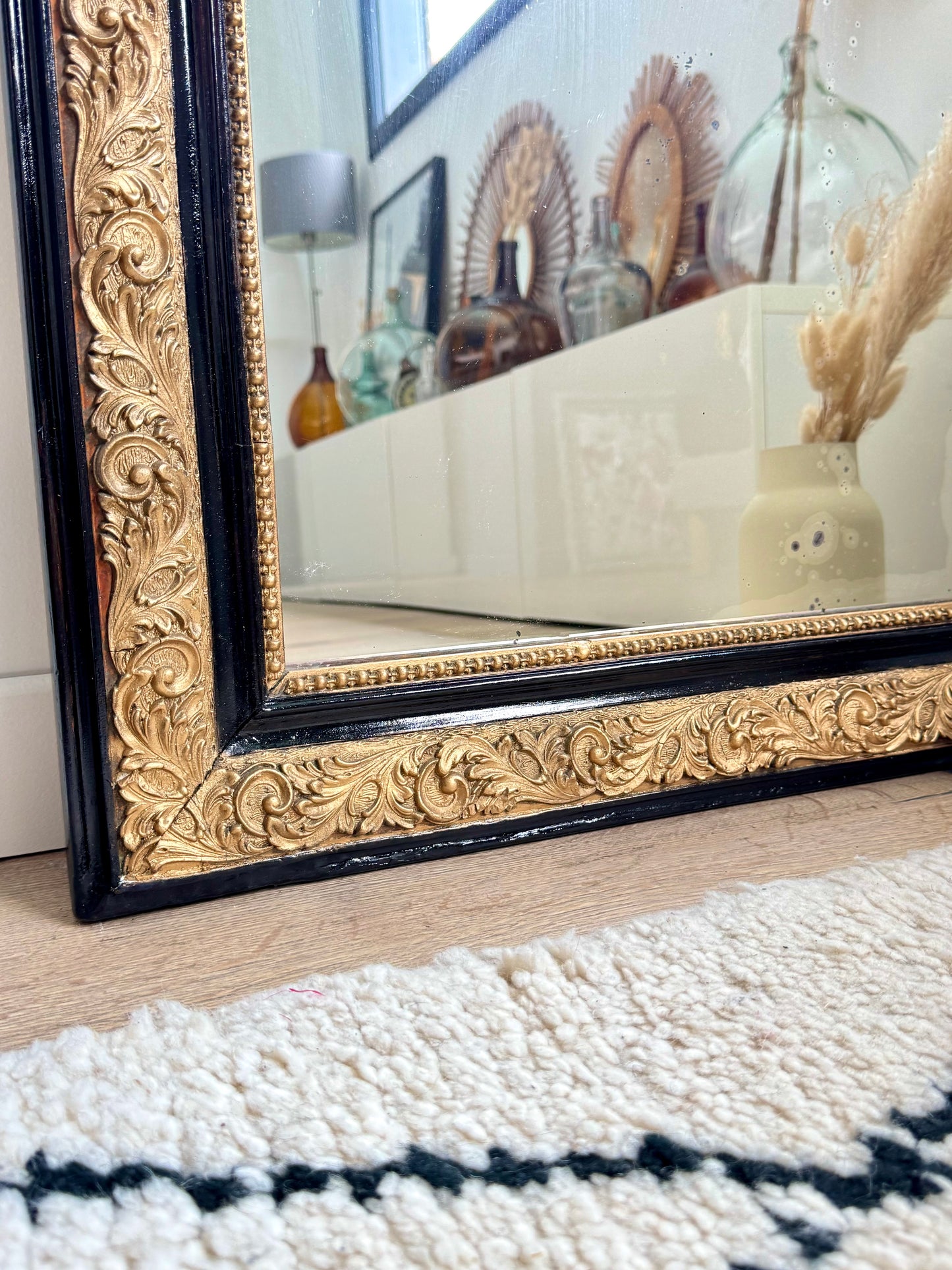 Miroir ancien Louis Philippe noir et doré