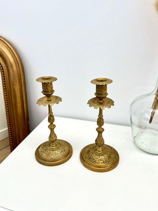 Duo de bougeoirs ancien en laiton