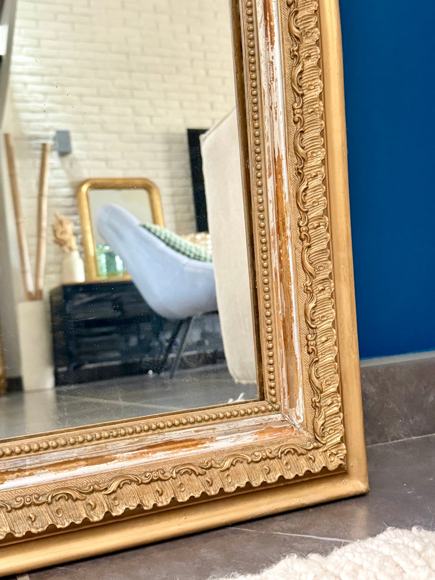 Miroir ancien Louis Philippe doré et subtile feuille d’argent