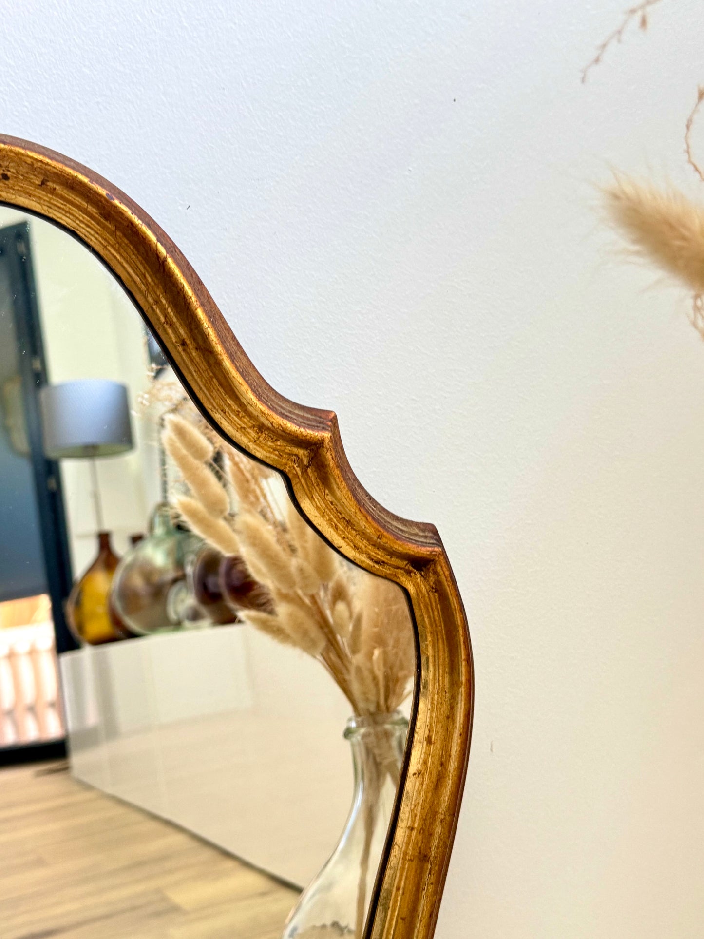 Miroir ancien doré, style baroque